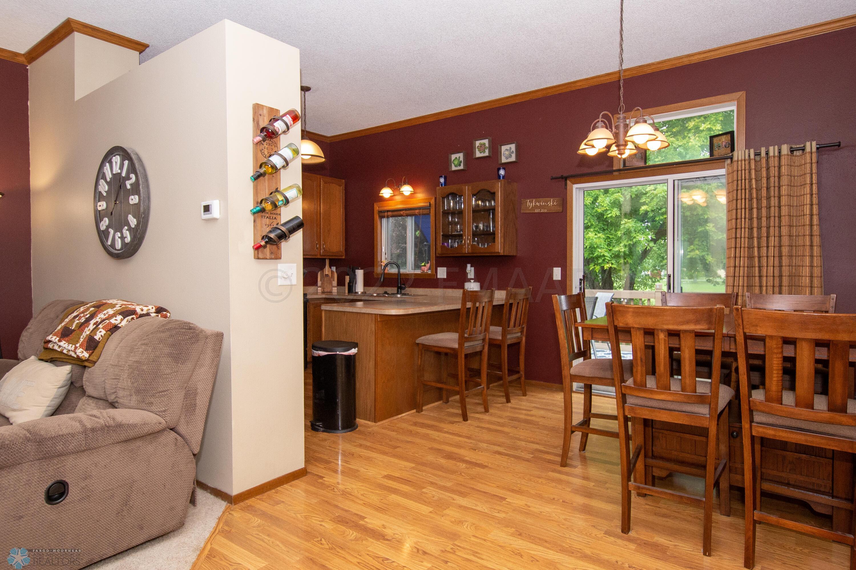 Dining/Kitchen