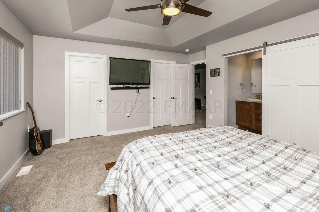 Primary Suite w/ 2 walk in closets