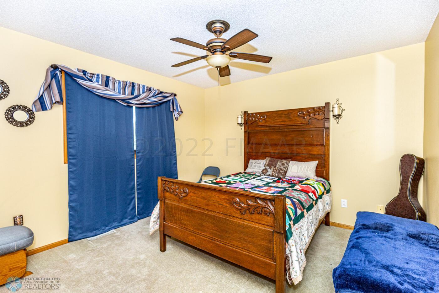 Home-32