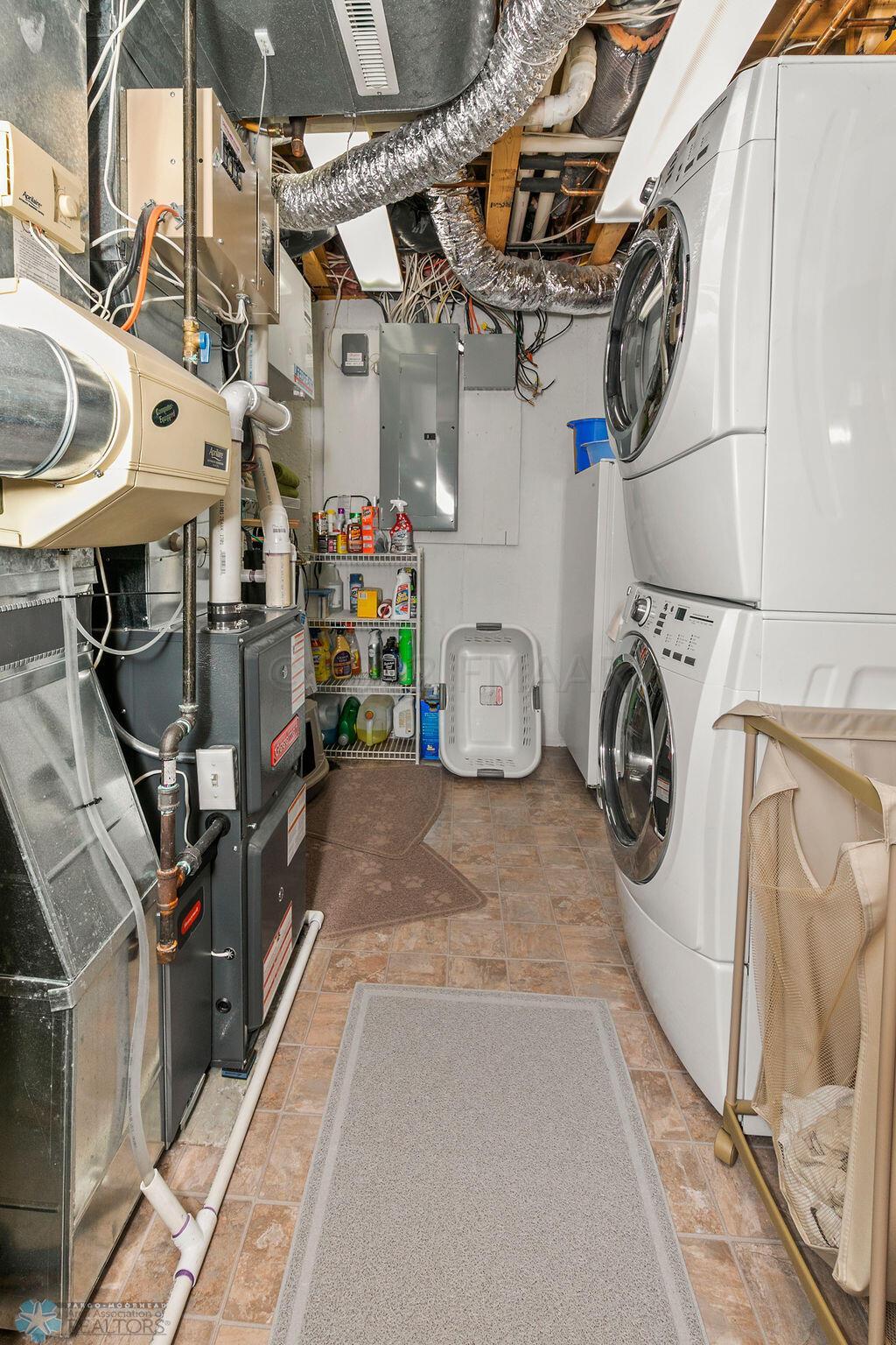 Laundry & Utility