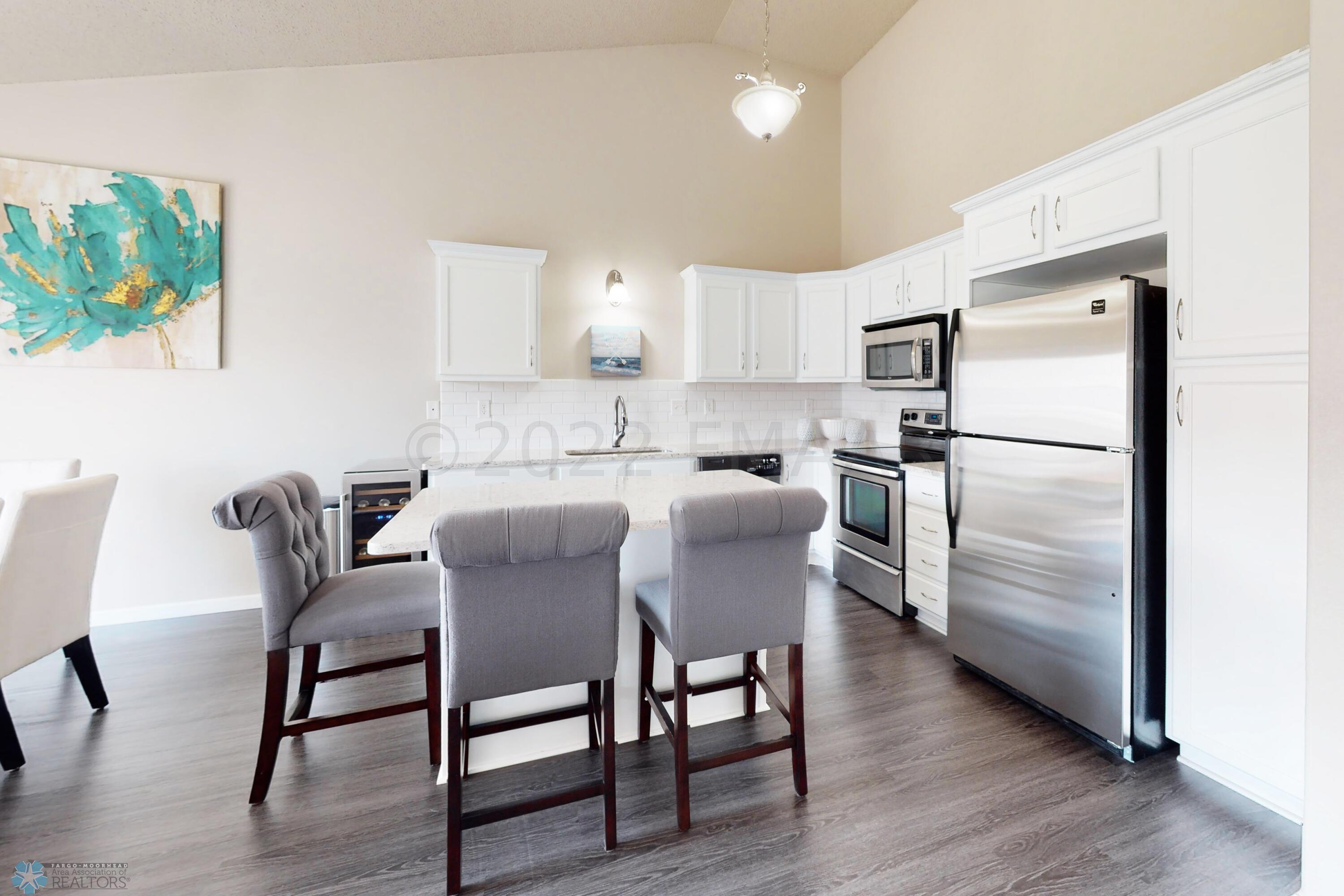 Kitchen/Dining