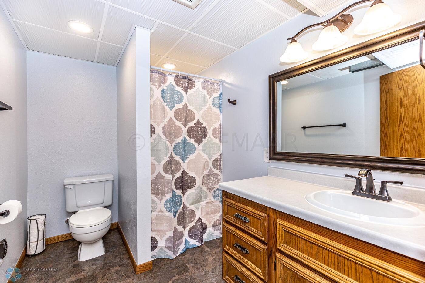 Bathroom 2