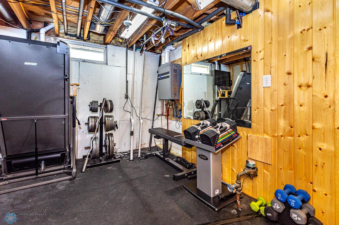 Utilities / Storage