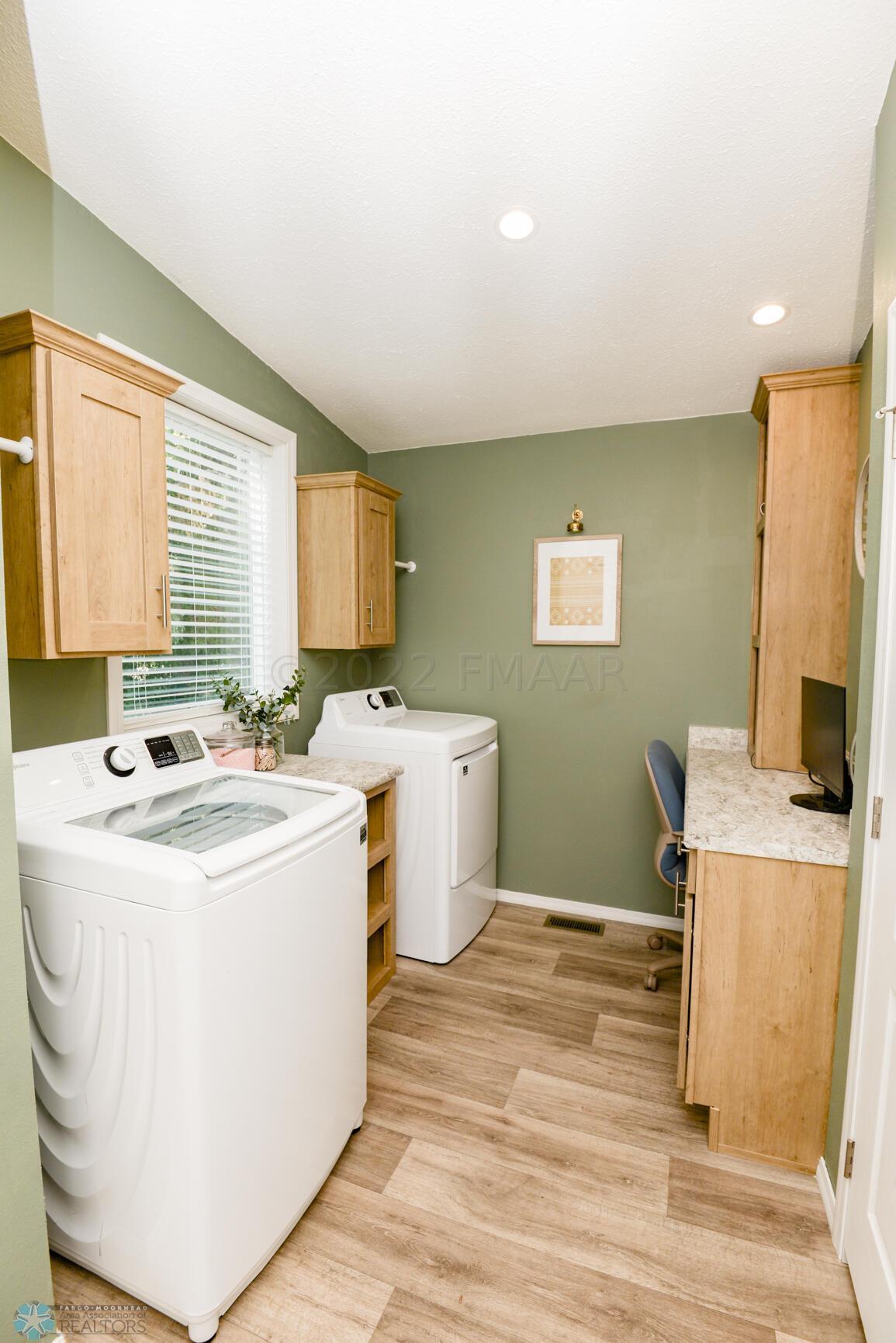 Mudroom/Laundry