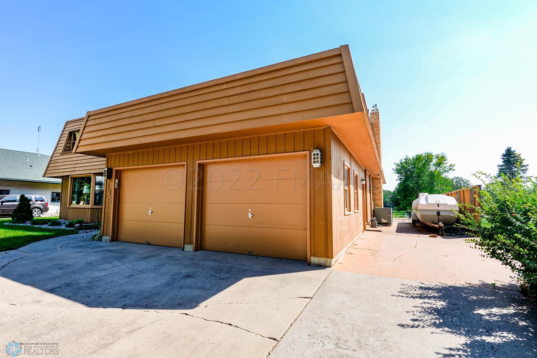 Garage + Parking Slab