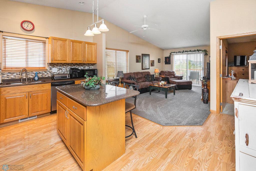 3451 Eagle Run Lane, West Fargo
