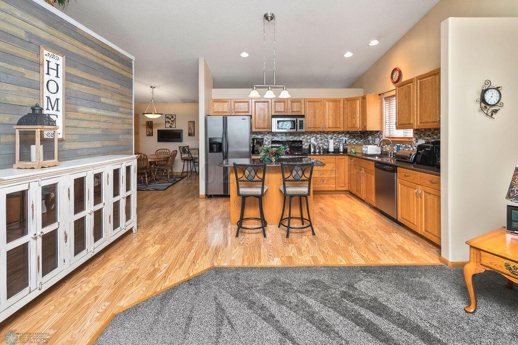 3451 Eagle Run Lane, West Fargo