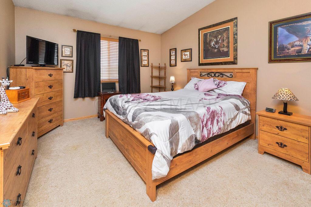 3451 Eagle Run Lane, West Fargo