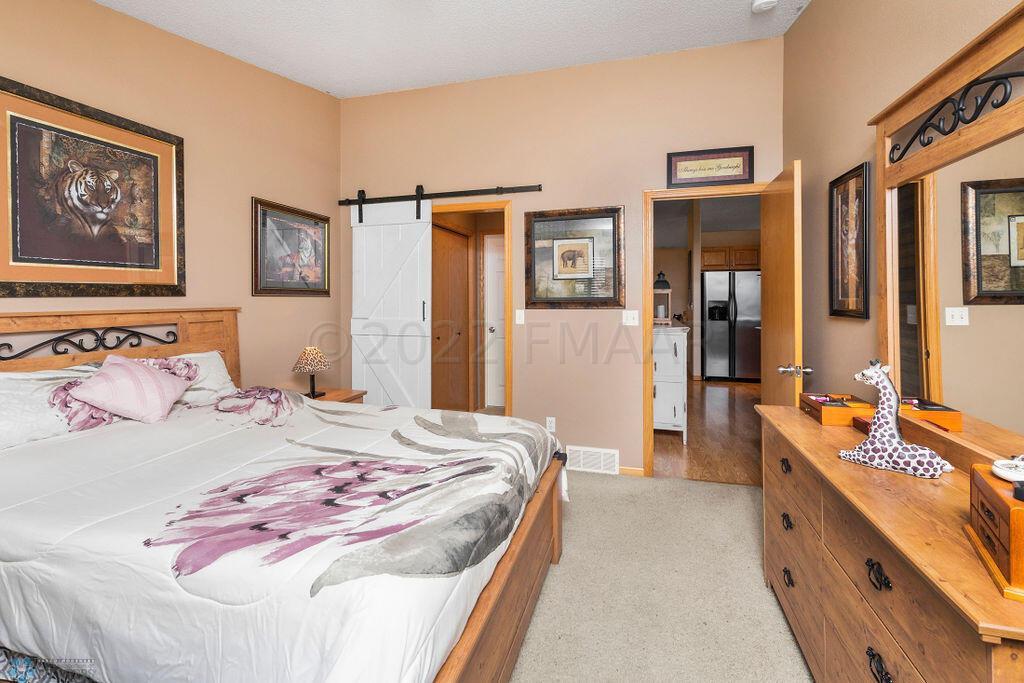 3451 Eagle Run Lane, West Fargo