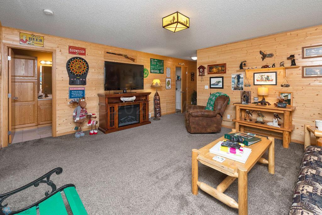 3451 Eagle Run Lane, West Fargo