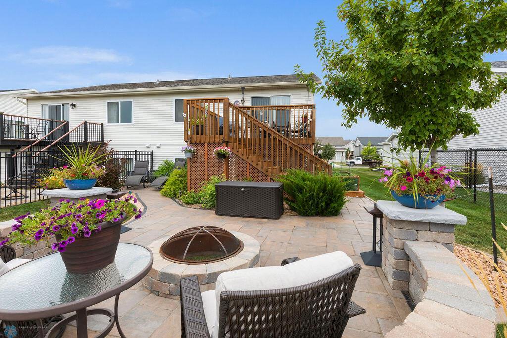 3451 Eagle Run Lane, West Fargo