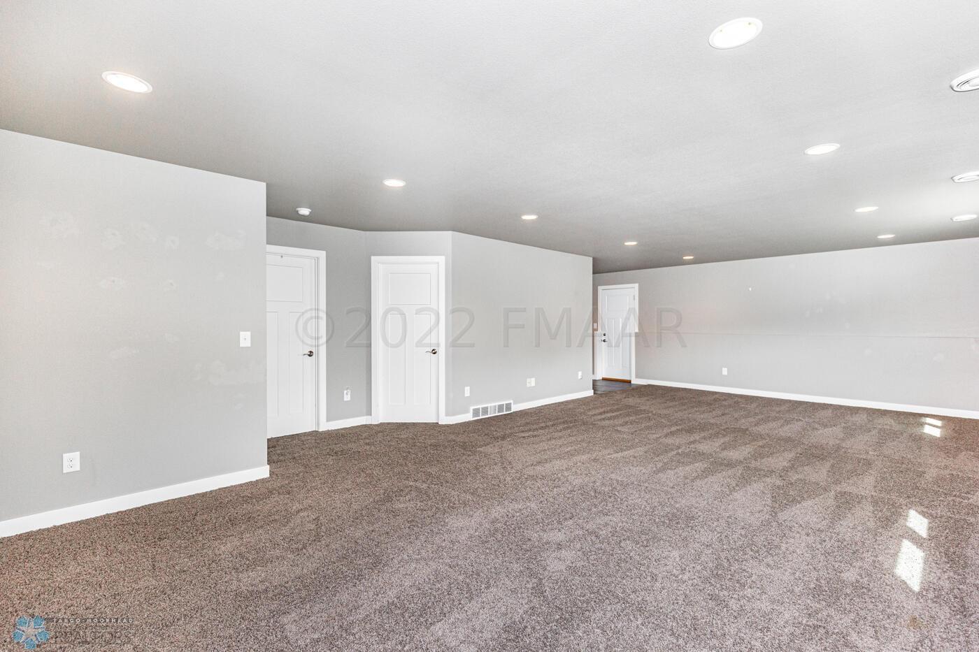 Home-23 (1)