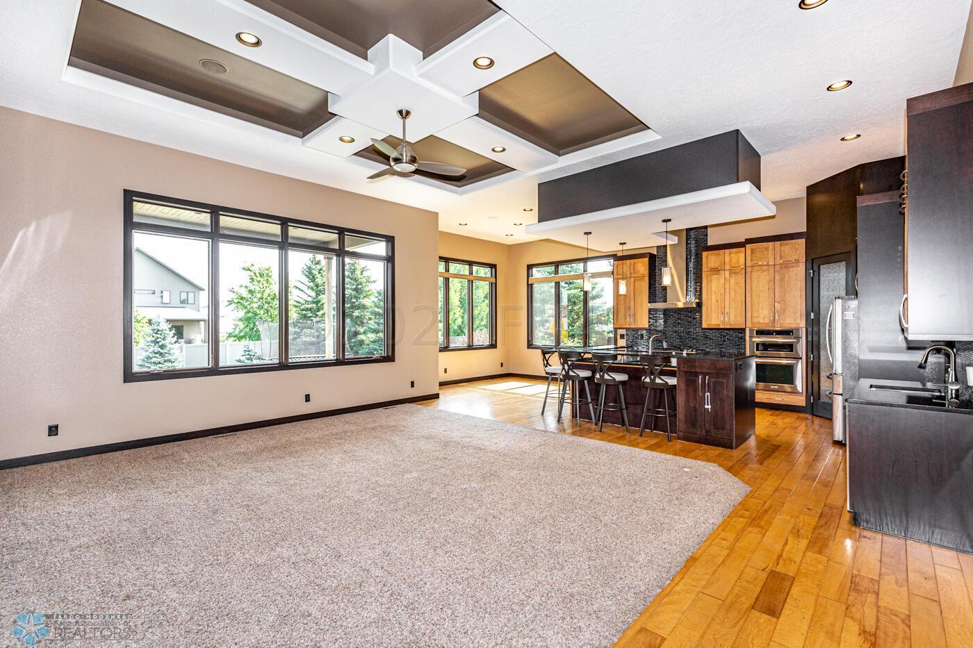 Living/Kitchen