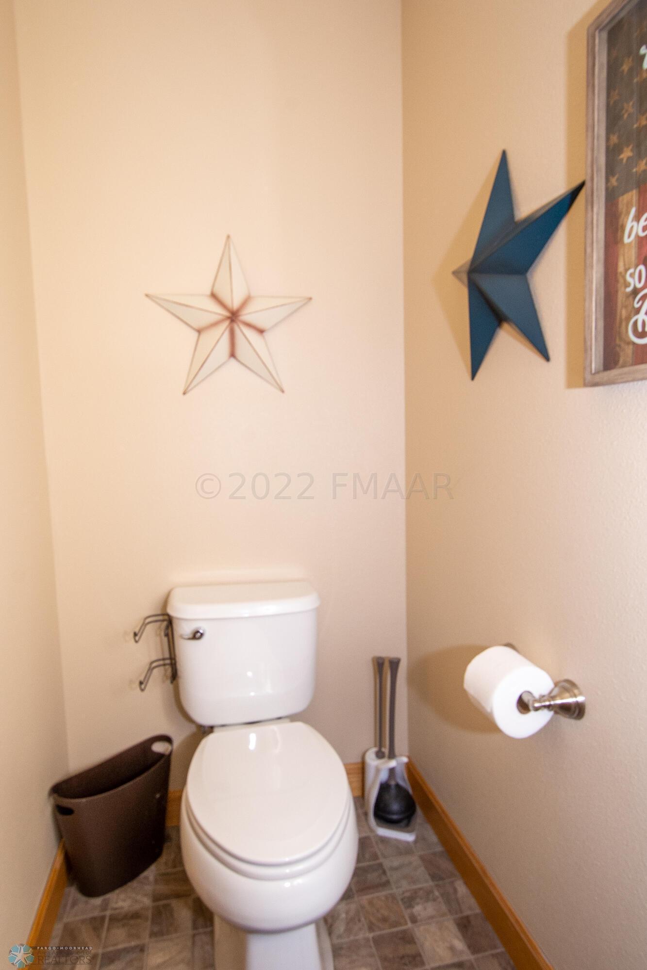 1/2 bath
