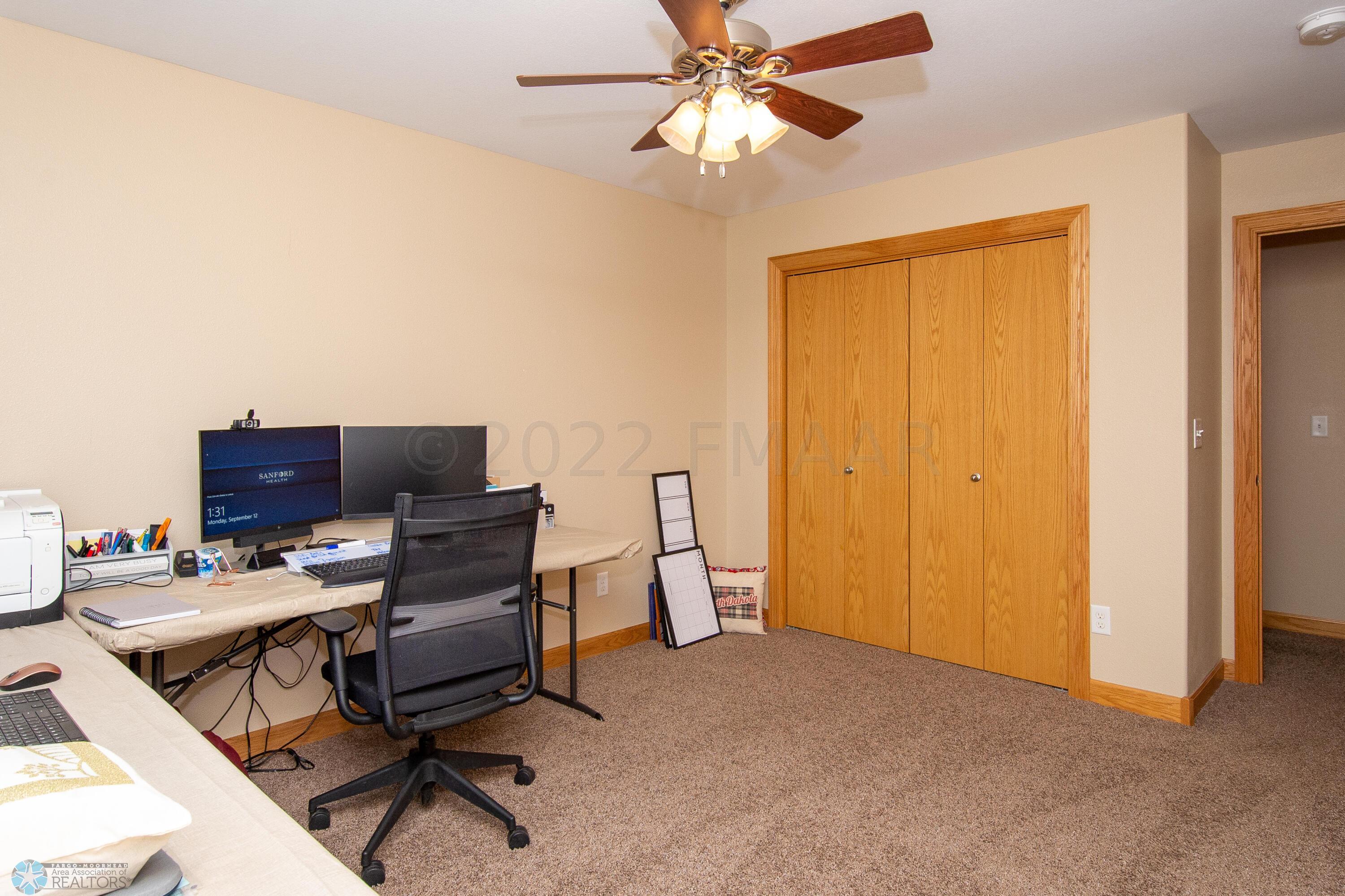 2nd bedroom