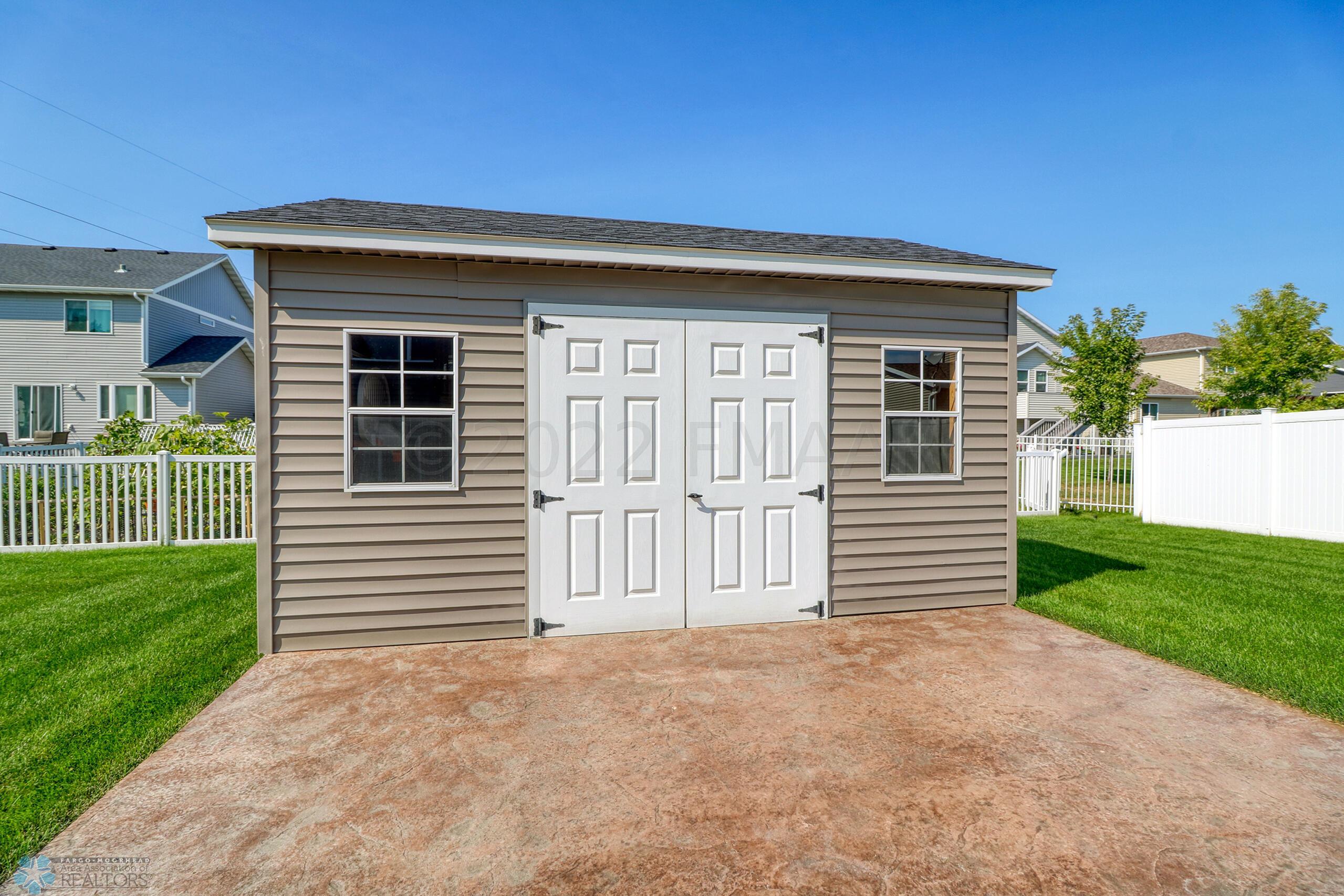 Backyard Shed_exterior