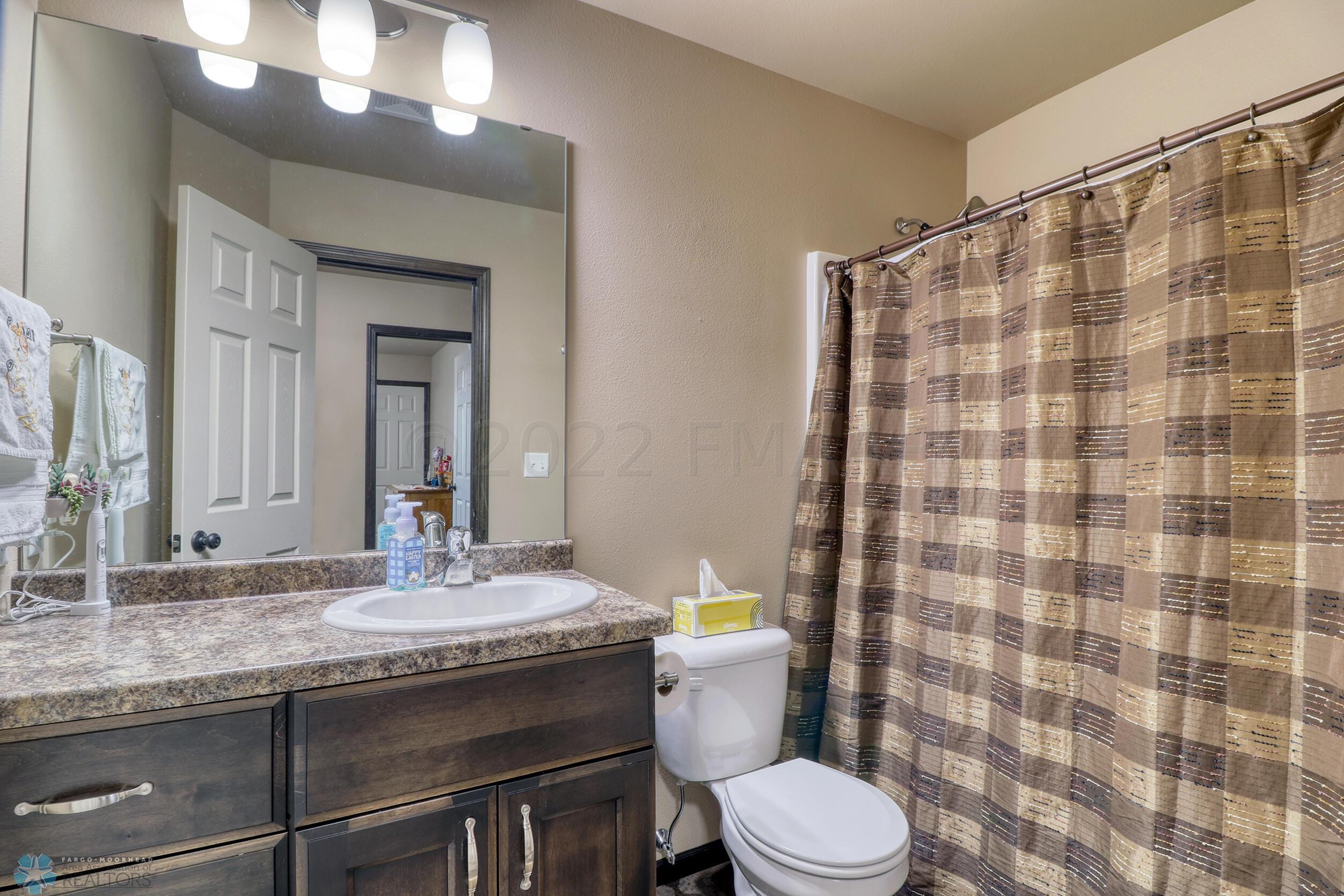 Bathroom1_1