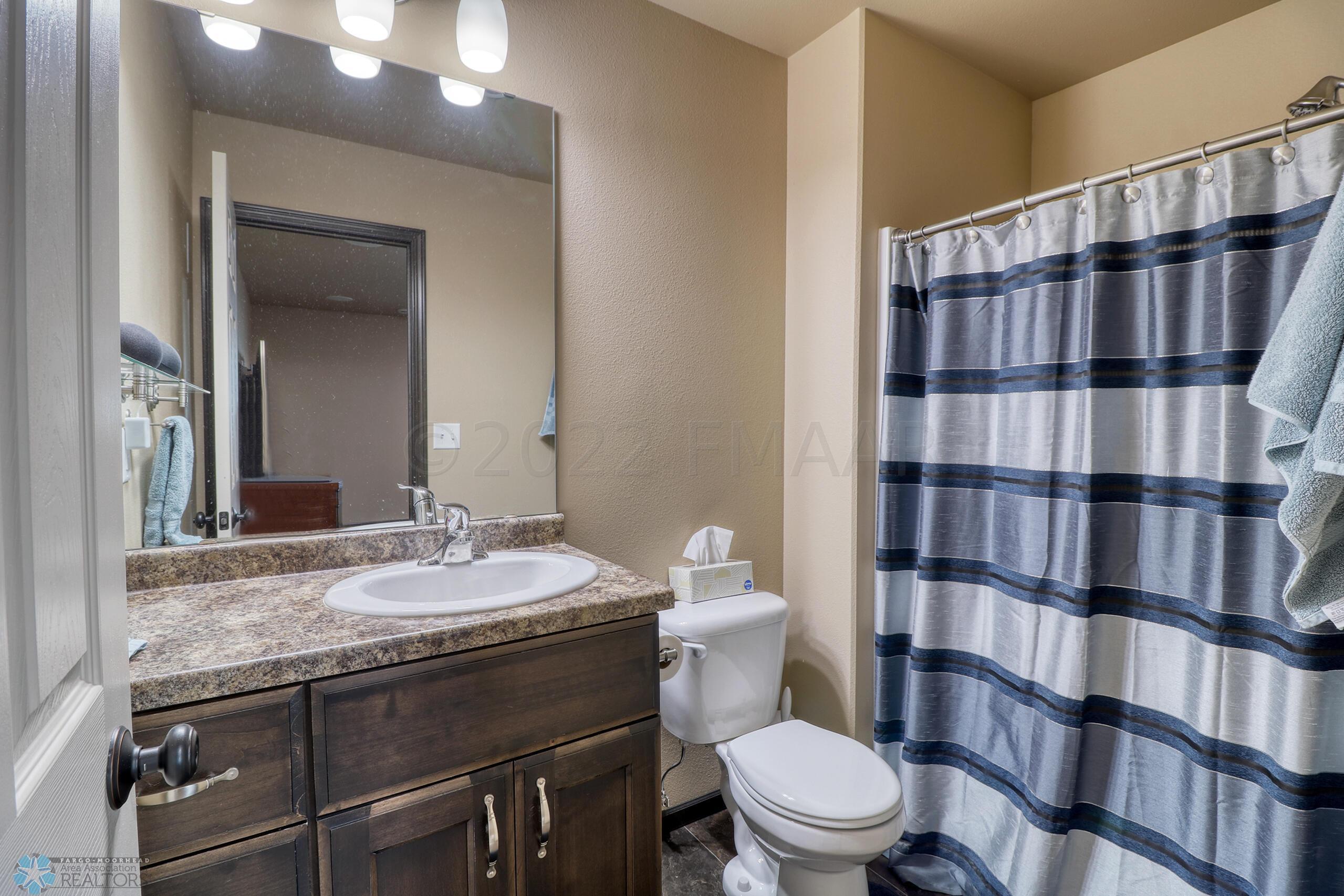 Basement Bathroom1_1