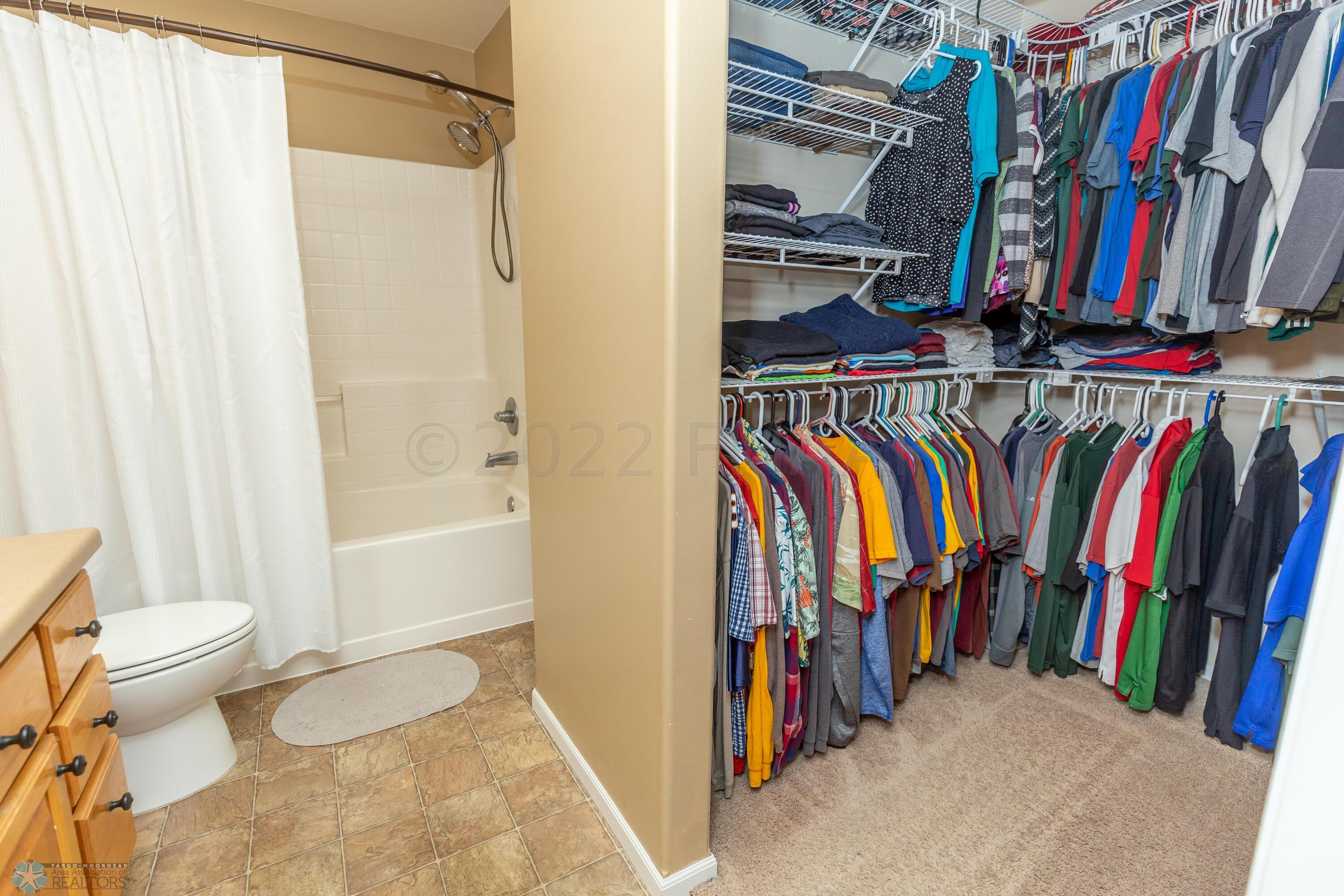 Primary Bathroom/Closet