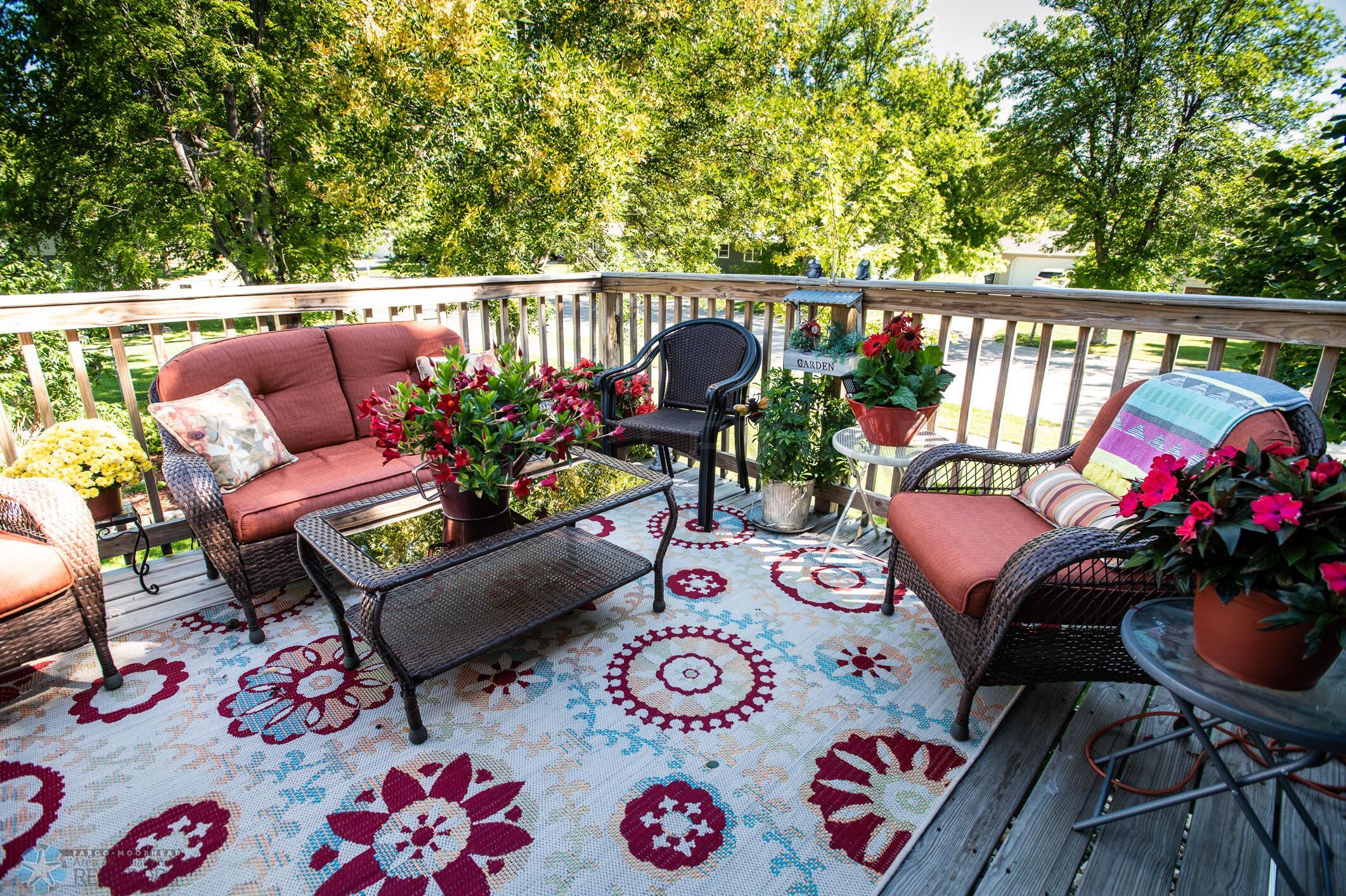 Deck