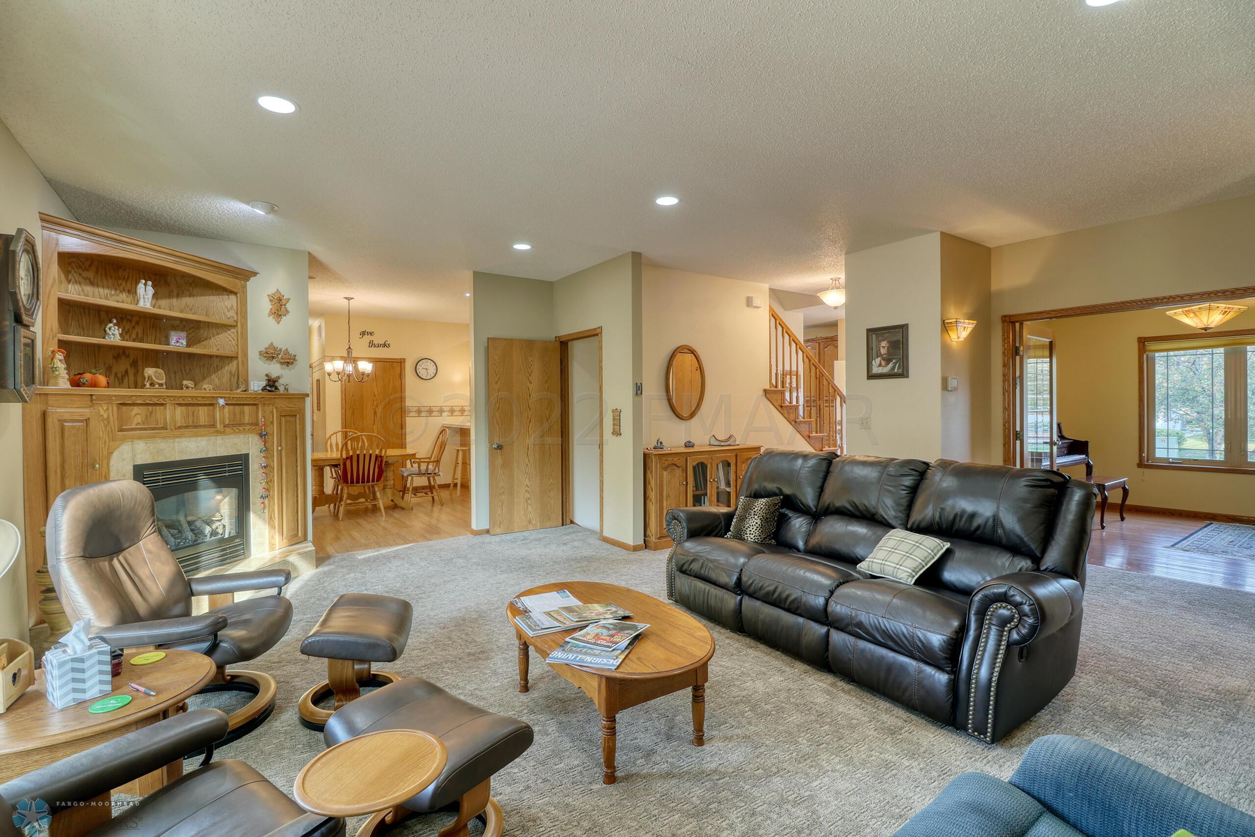 Living Area1_2