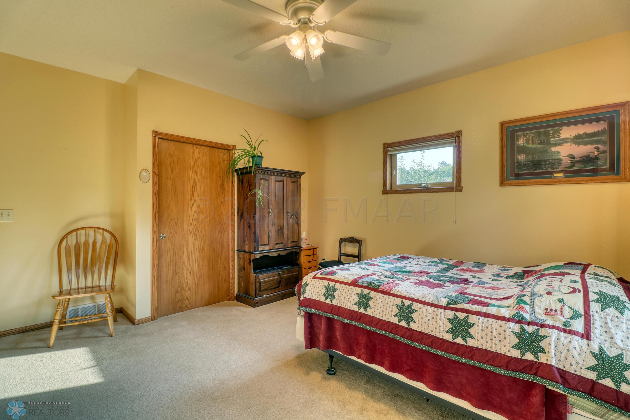 Bedroom1_2