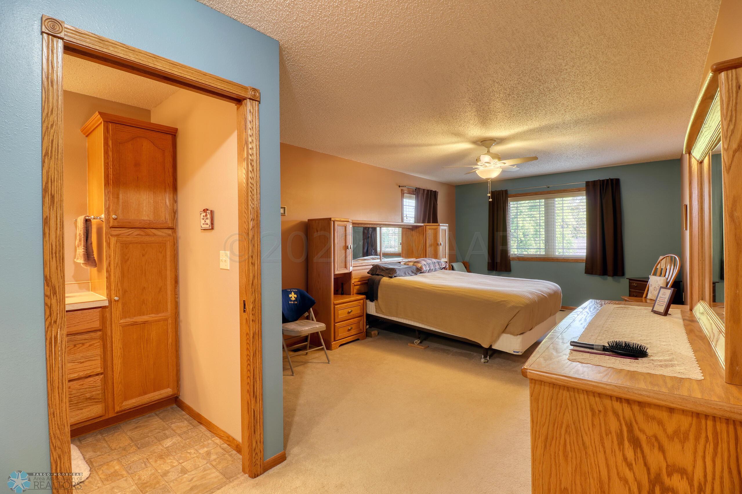 Master Bedroom1_1
