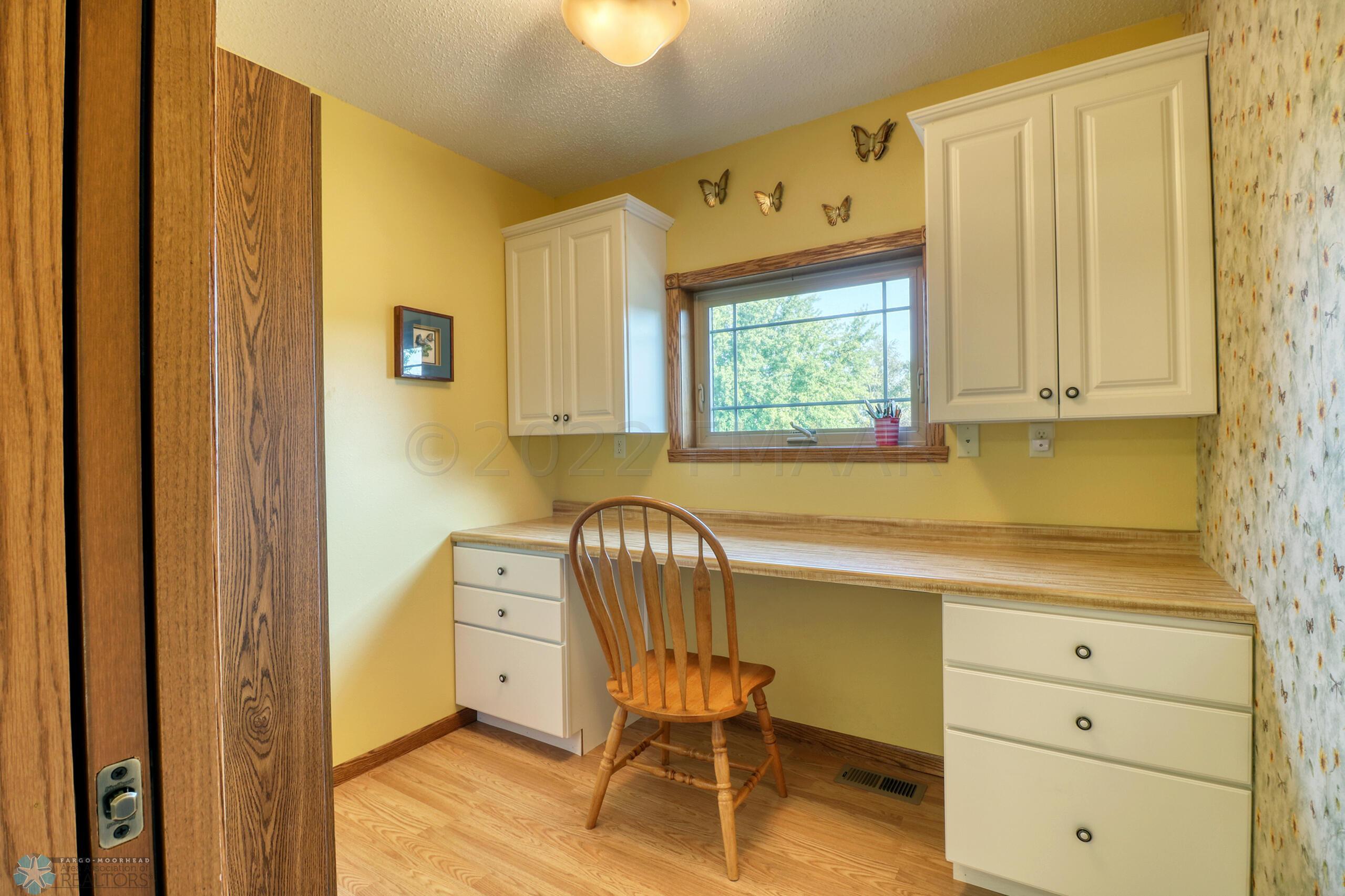 Upstairs Craft room1_1