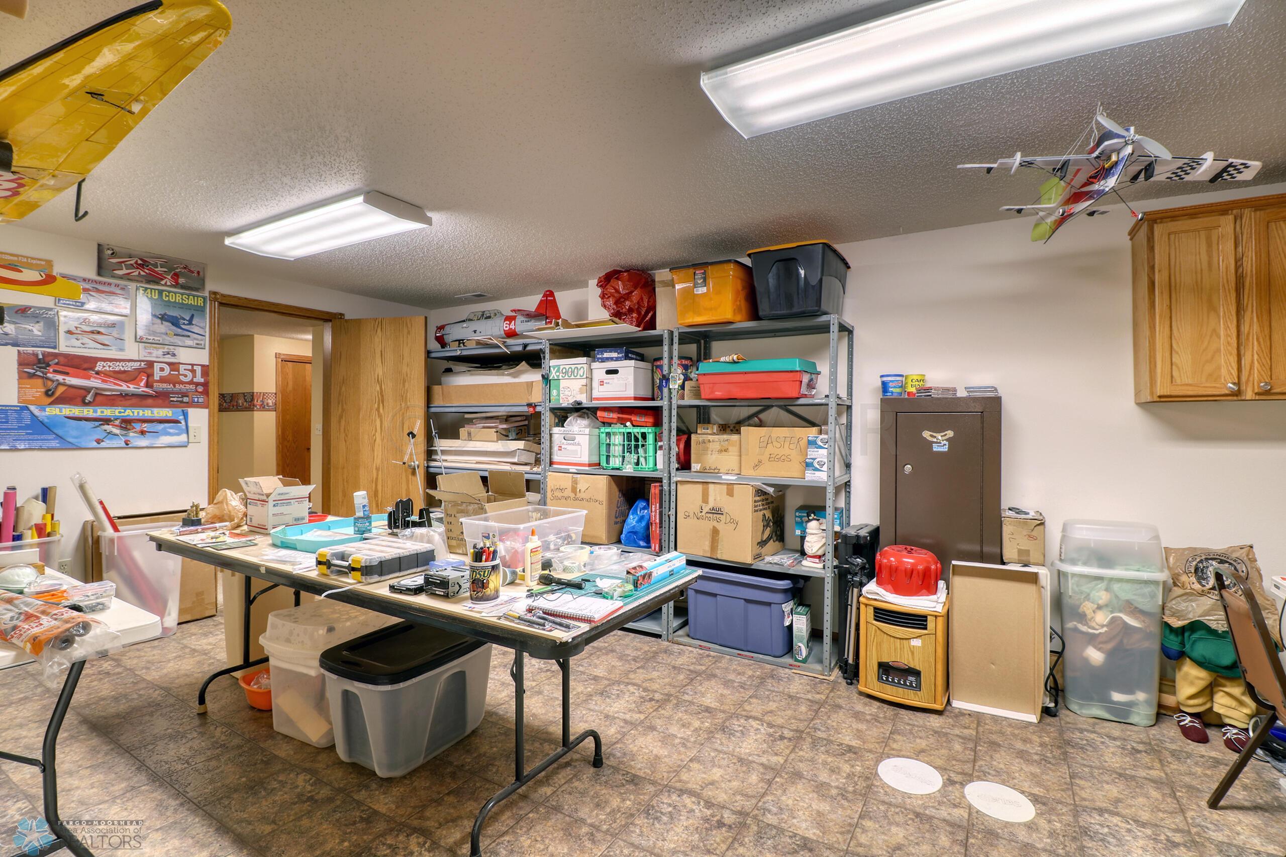 Basement Workroom1_3