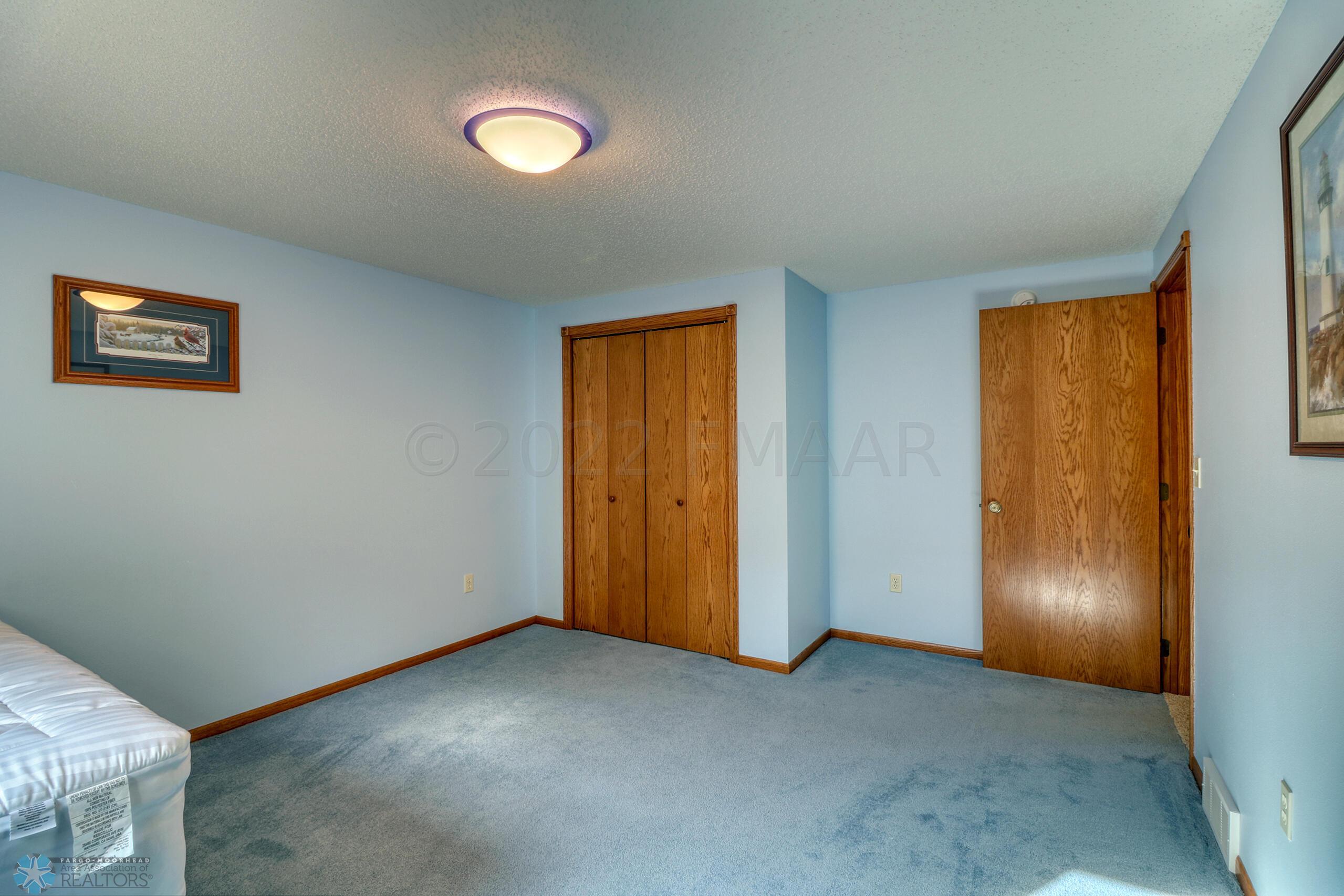 Basement Bedroom1_2