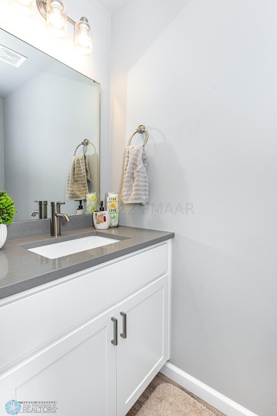 1/2 bath on the main
