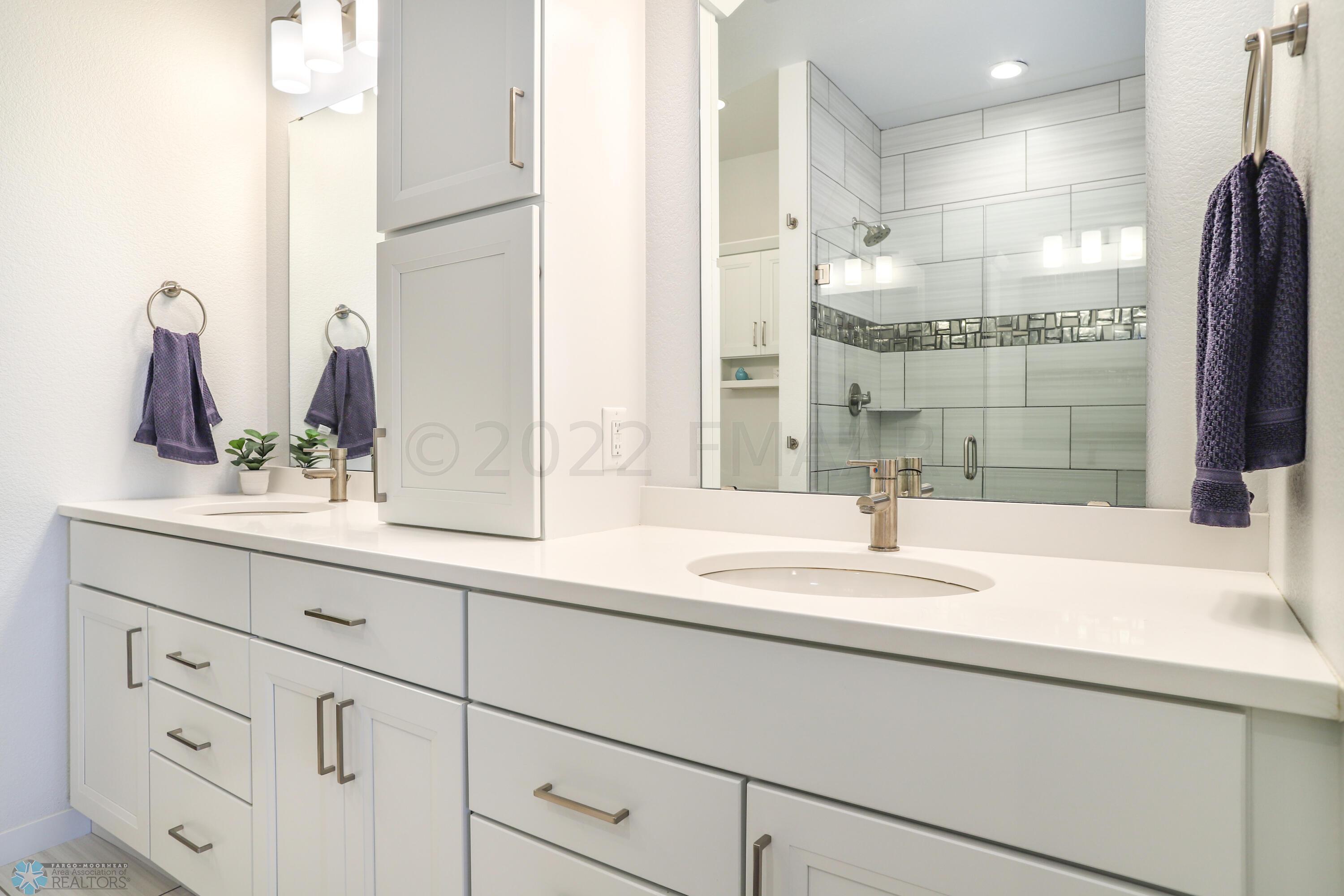 Double Vanity