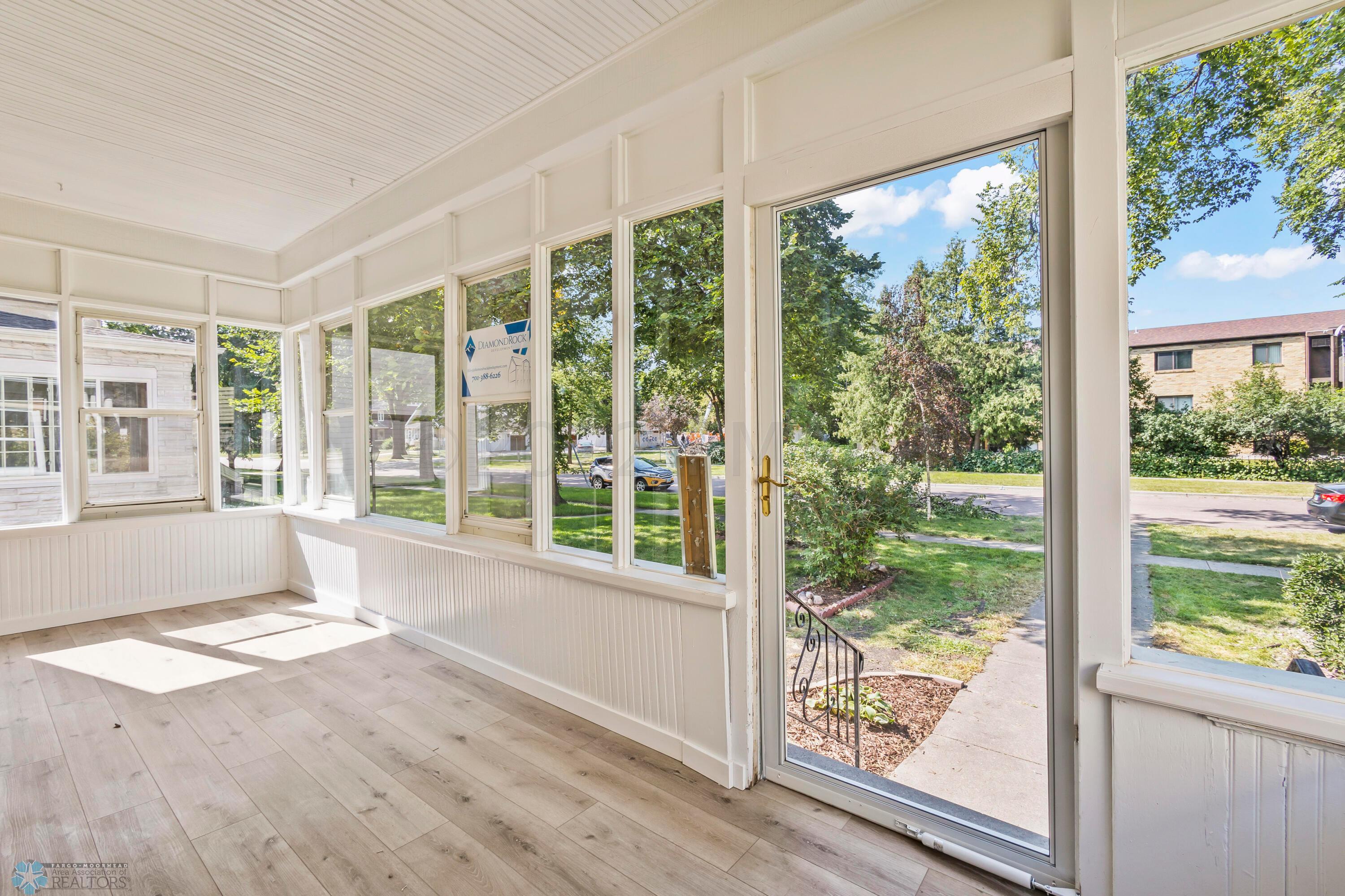 3 season porch