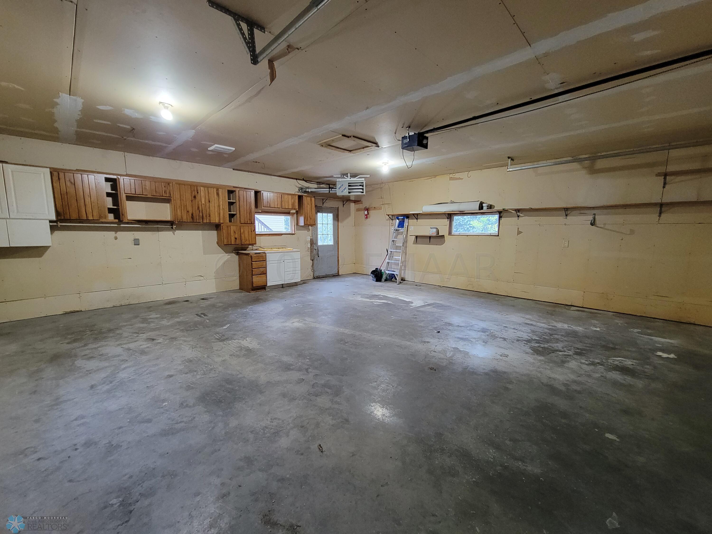 Oversized 2 Stall Garage