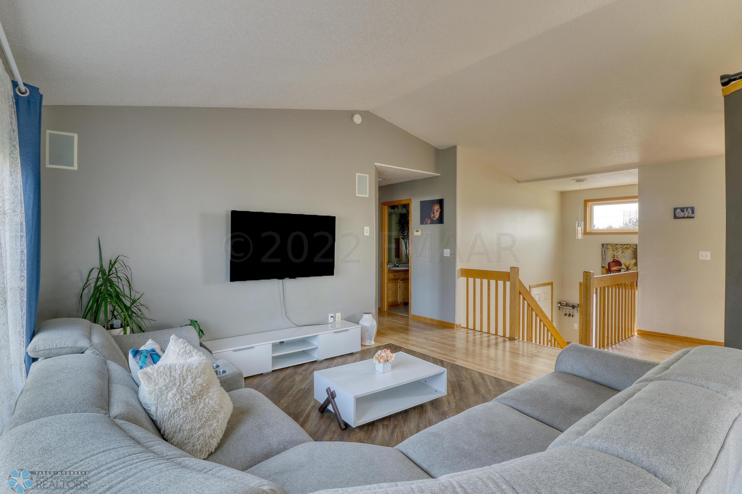 Living Area1_2