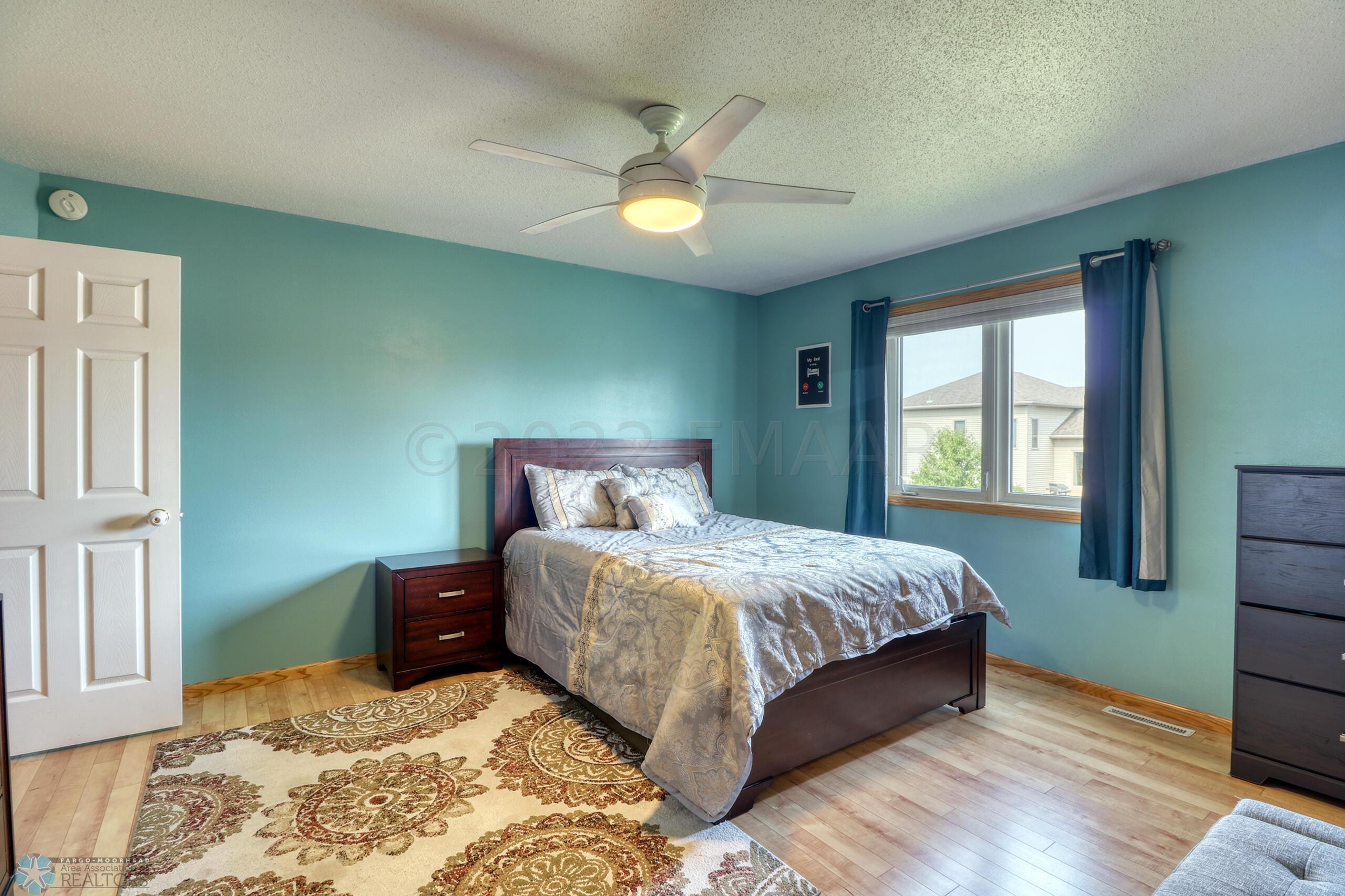 Master Bedroom1_2