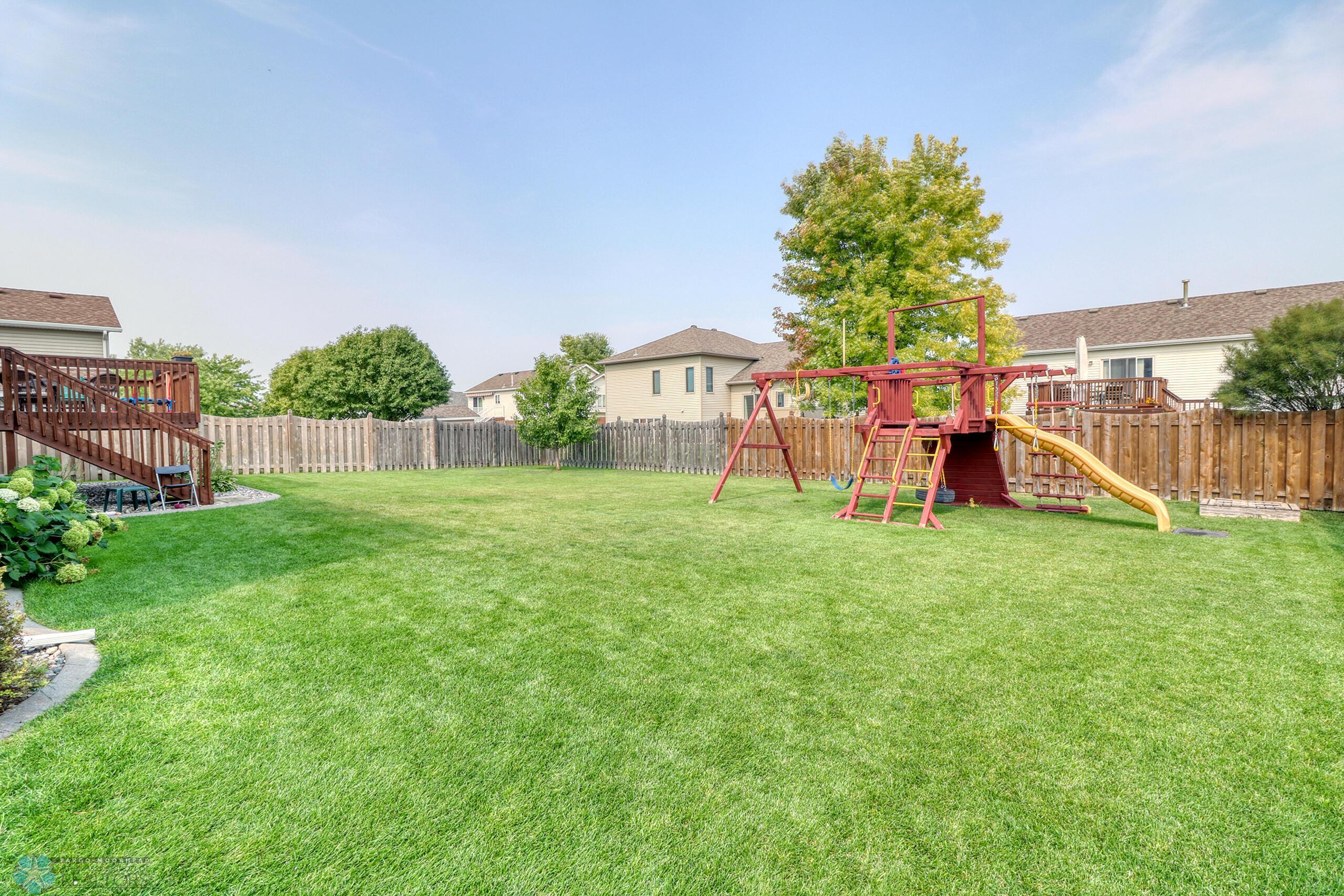 Backyard1_1