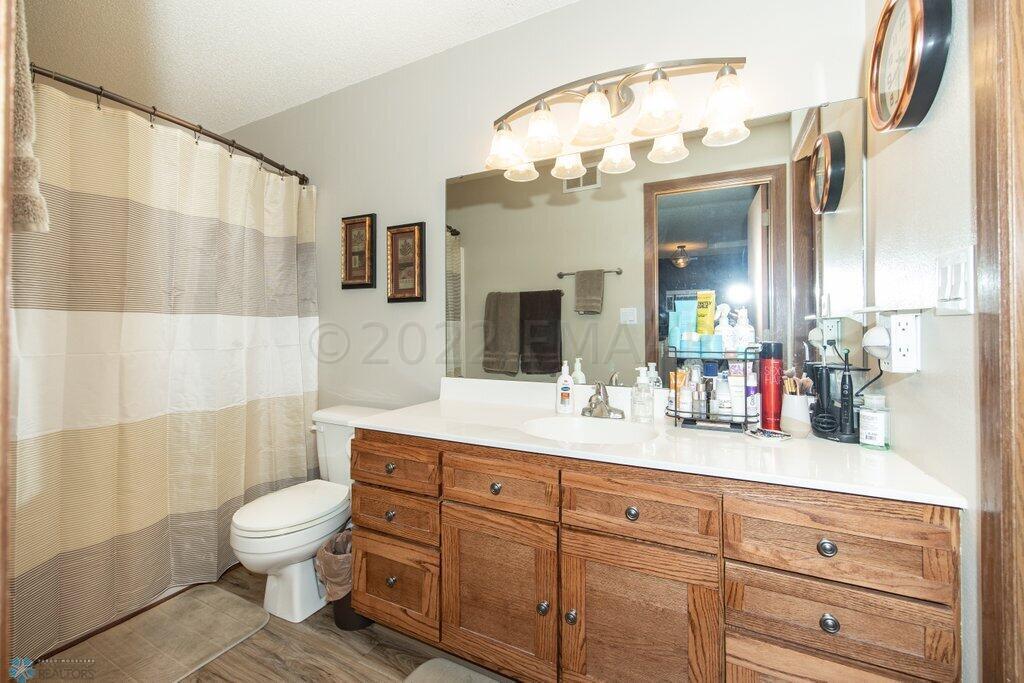 Upper Bathroom