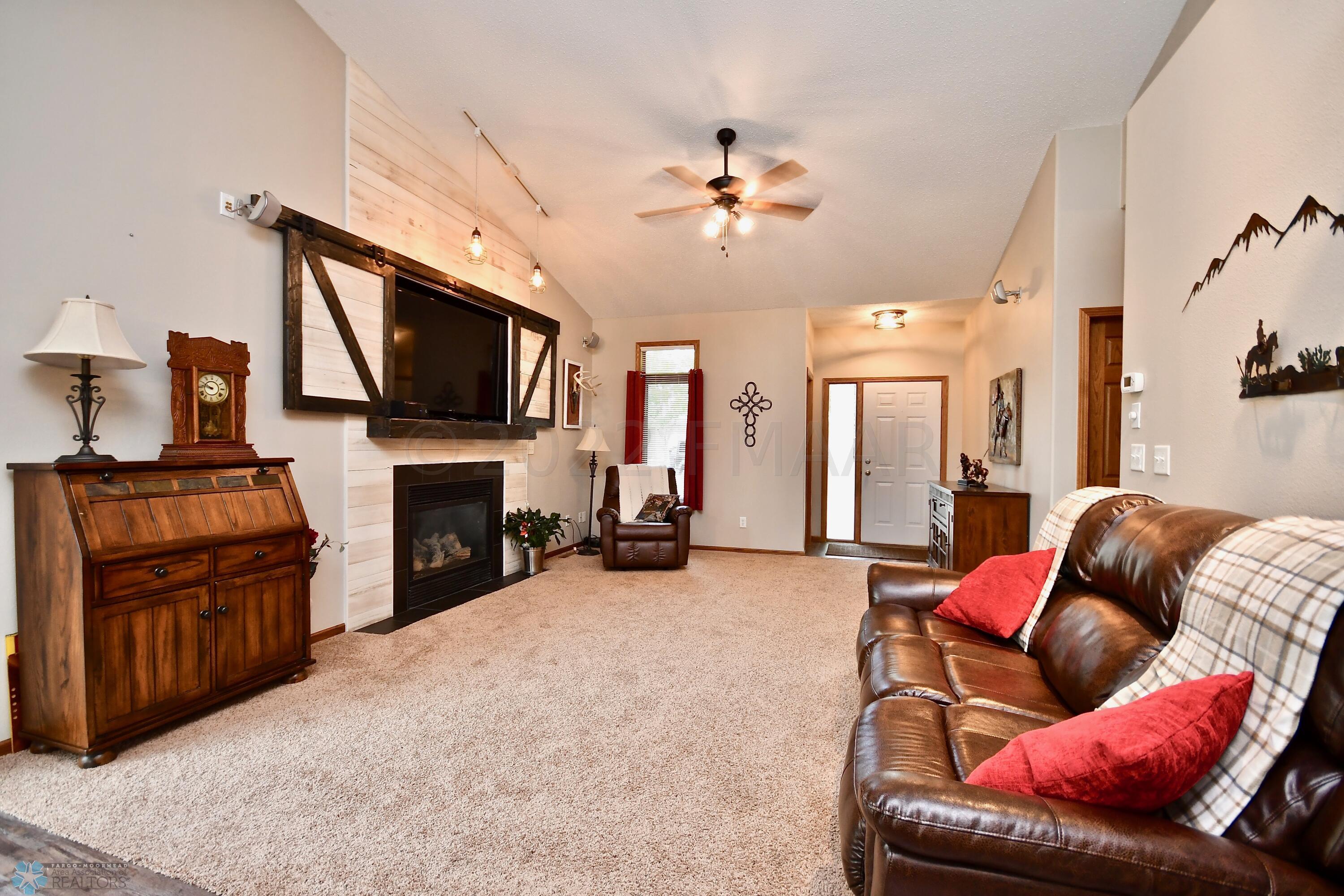Living Room 4