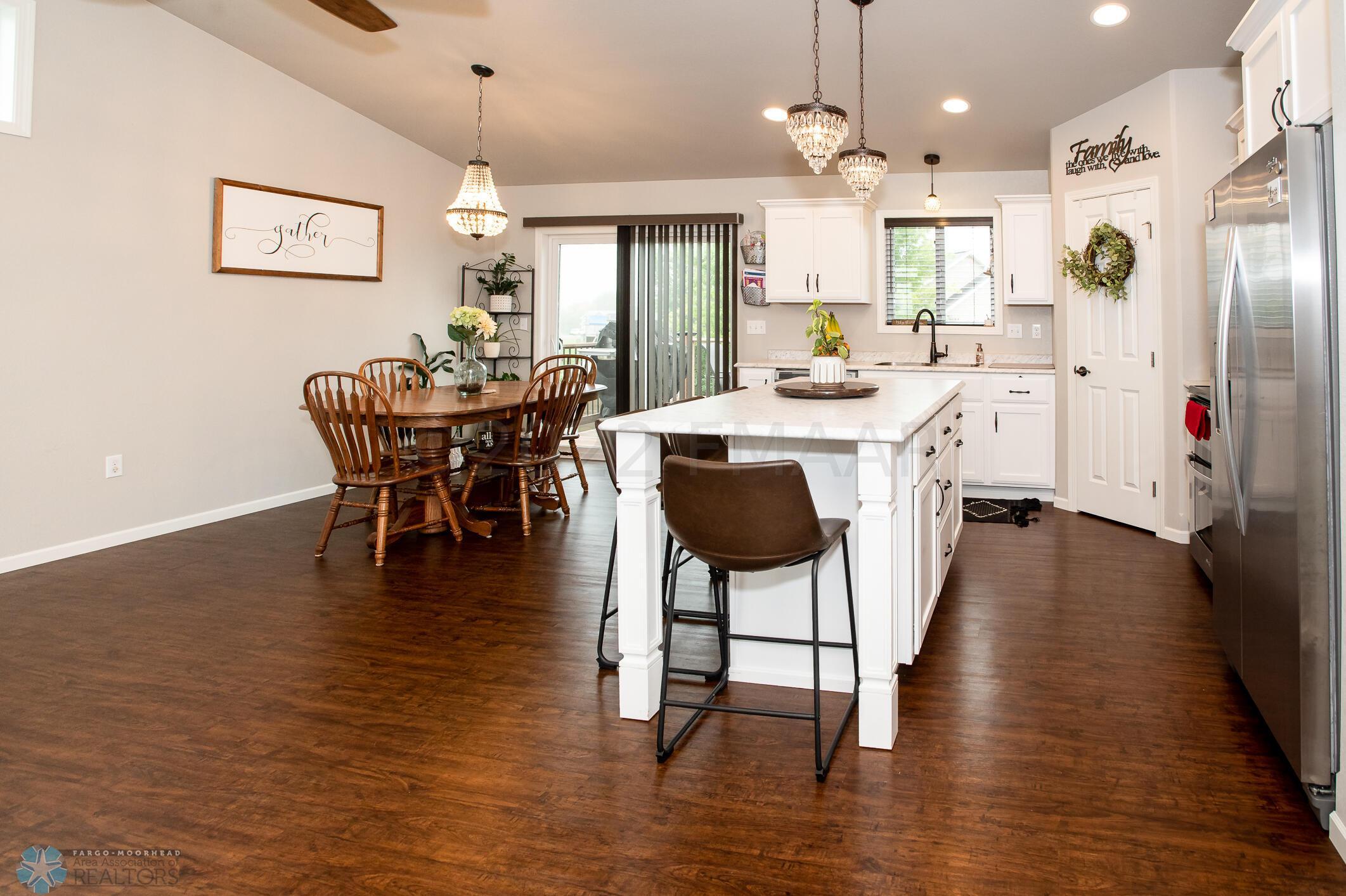 Kitchen & Dining Room