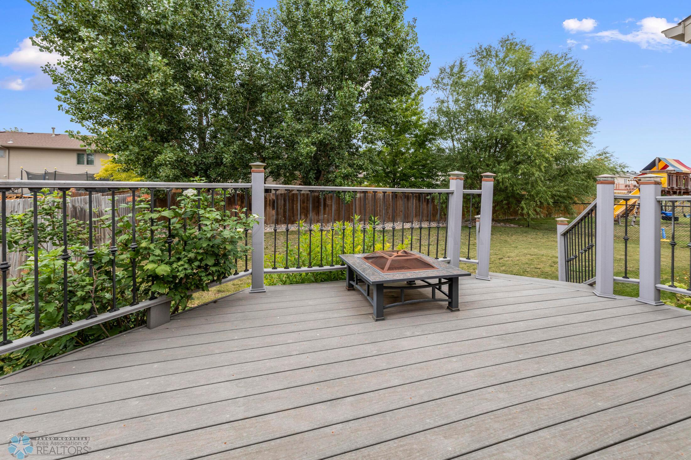 Maintenance free deck