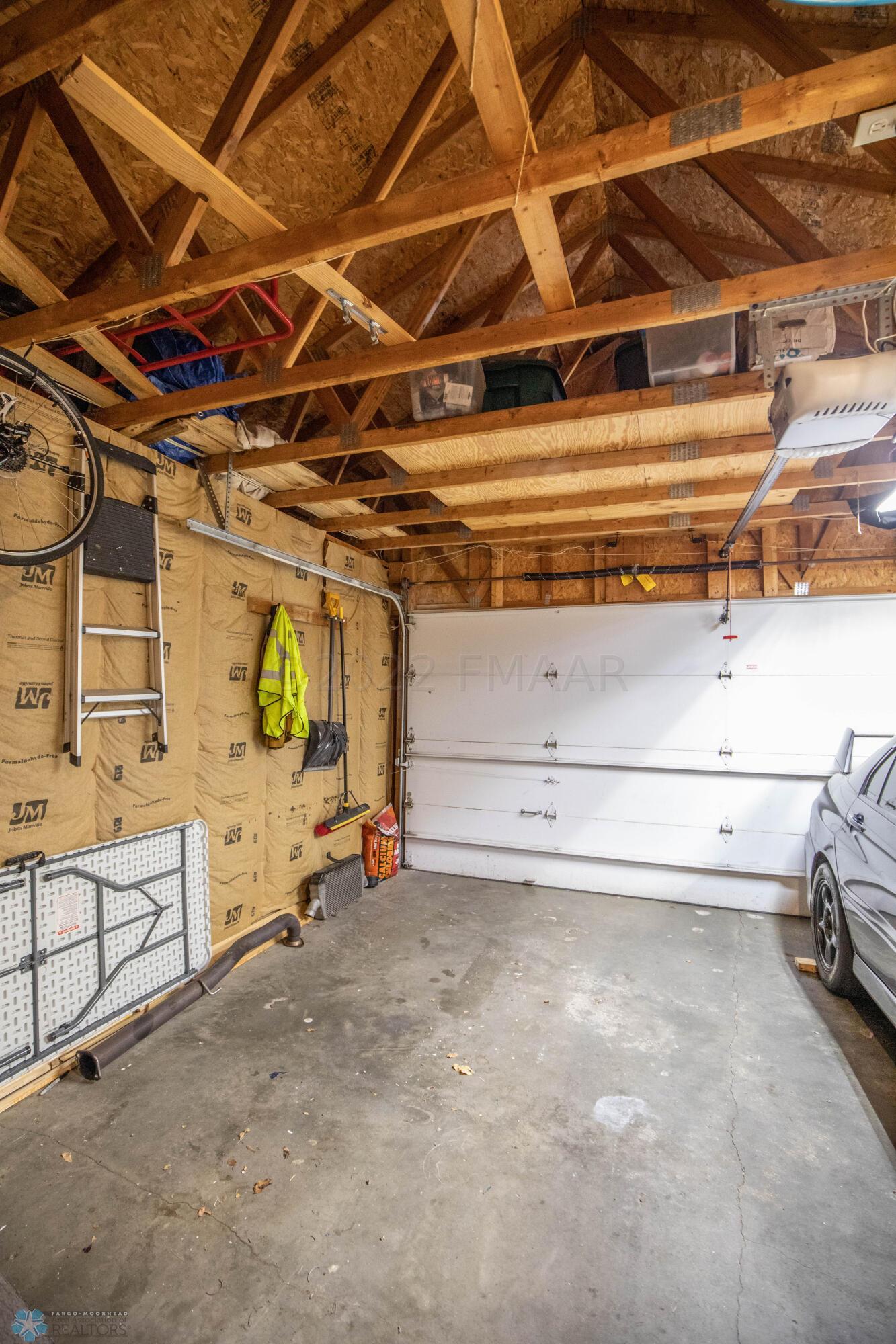 Garage/Storage