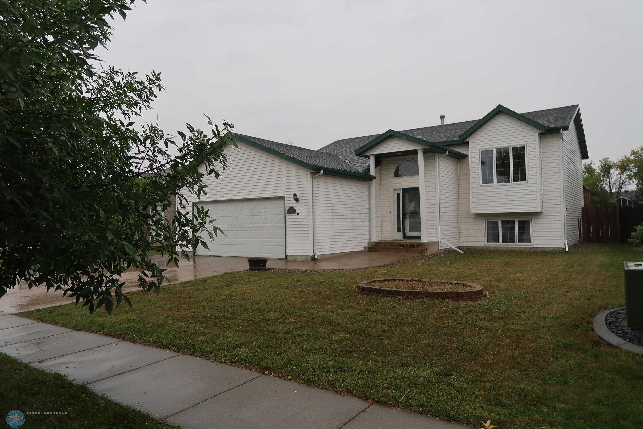 1 - 840 Homestead - Front
