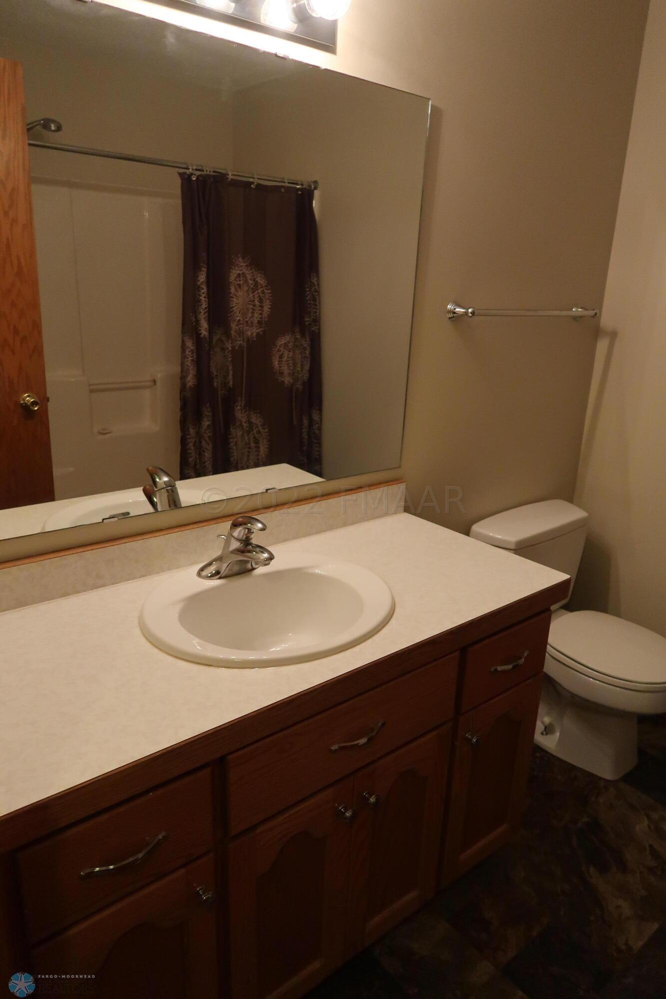 19 - Lwr Lvl Bathroom