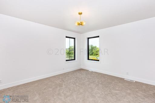 2352 RIVER