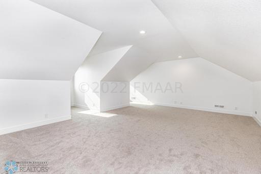 2352 RIVER
