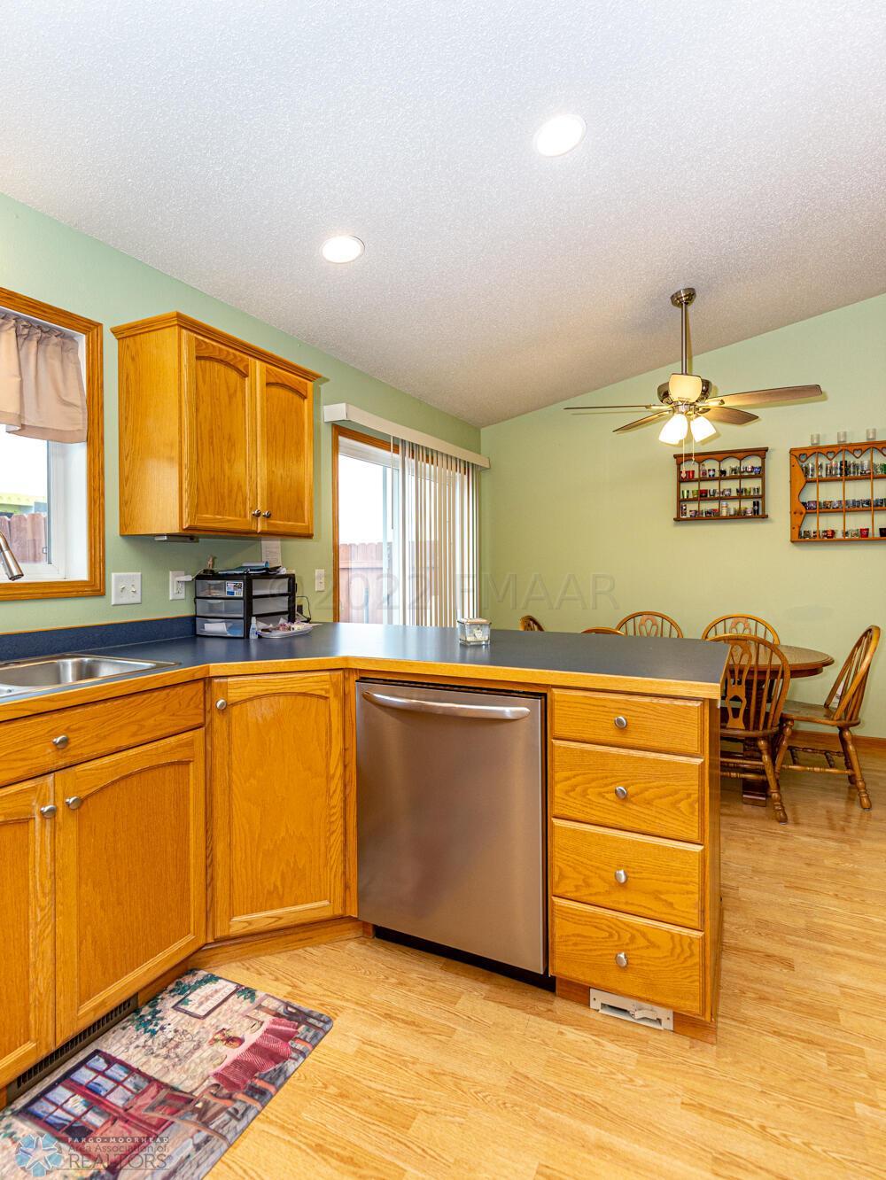Kitchen/Dining