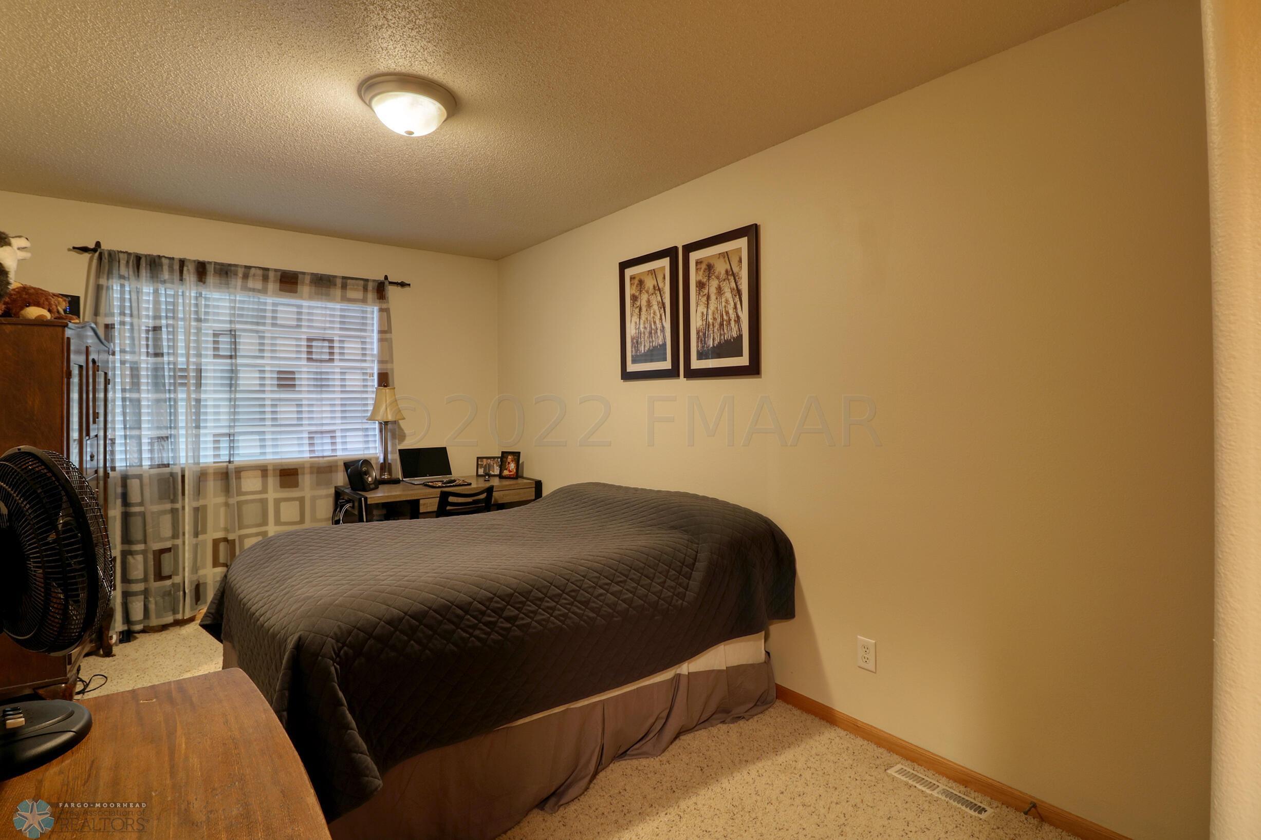 Bedroom1_1