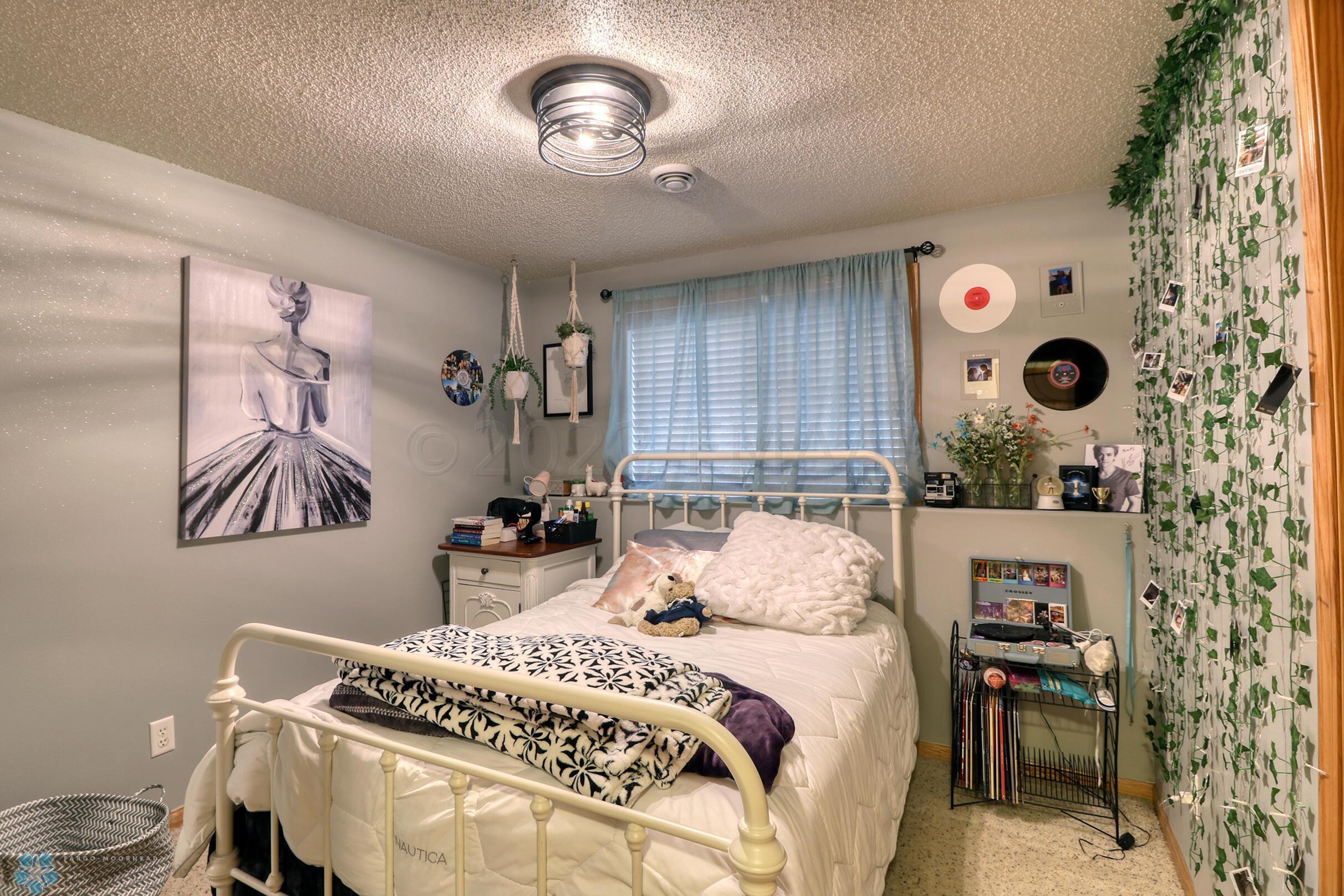 Basement Bedroom2_1