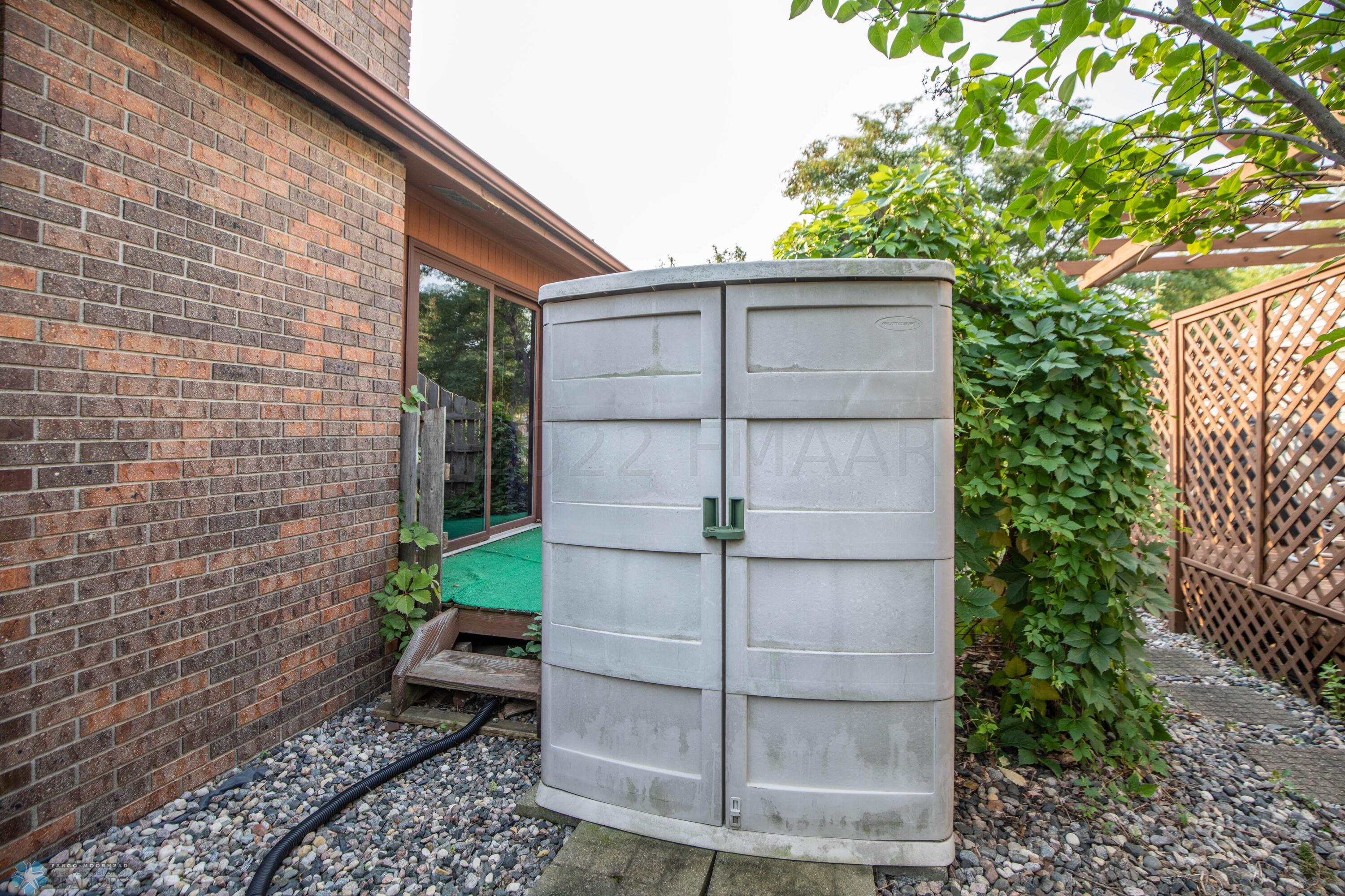 Shed